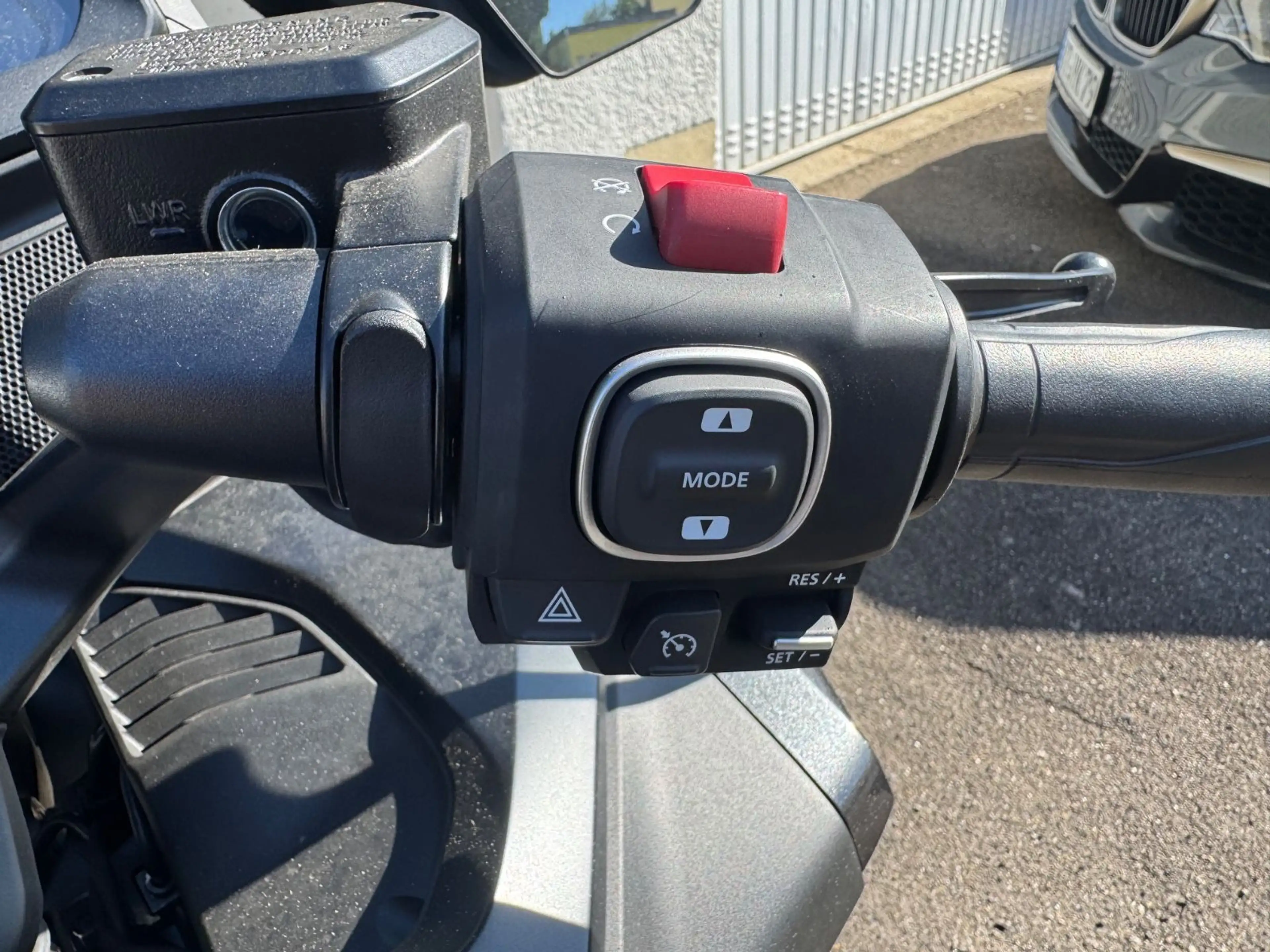 Honda GL 1800 Gold Wing Tour — photo 10