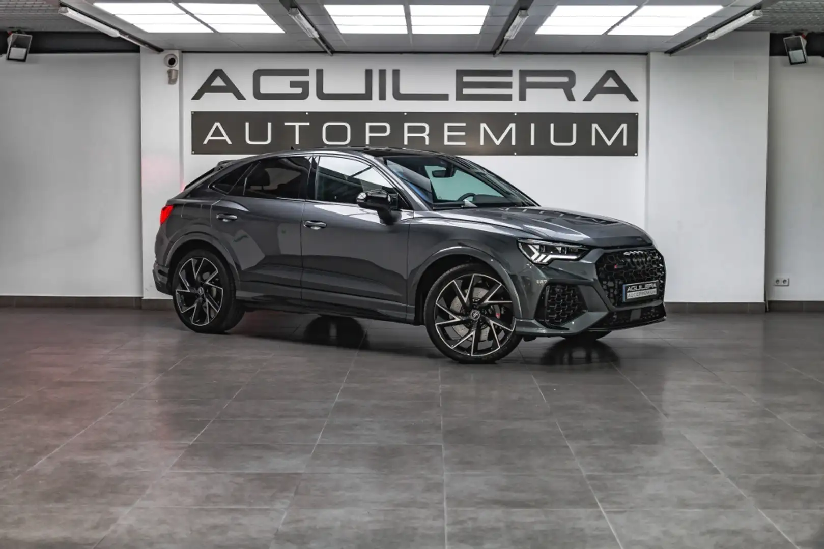 Audi RS Q3 Sportback 2.5 TFSI quattro S tronic Grigio - 1