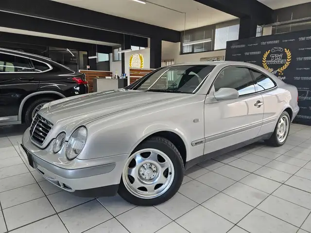 Mercedes-Benz CLK 200 Coupe kompressor Elegance