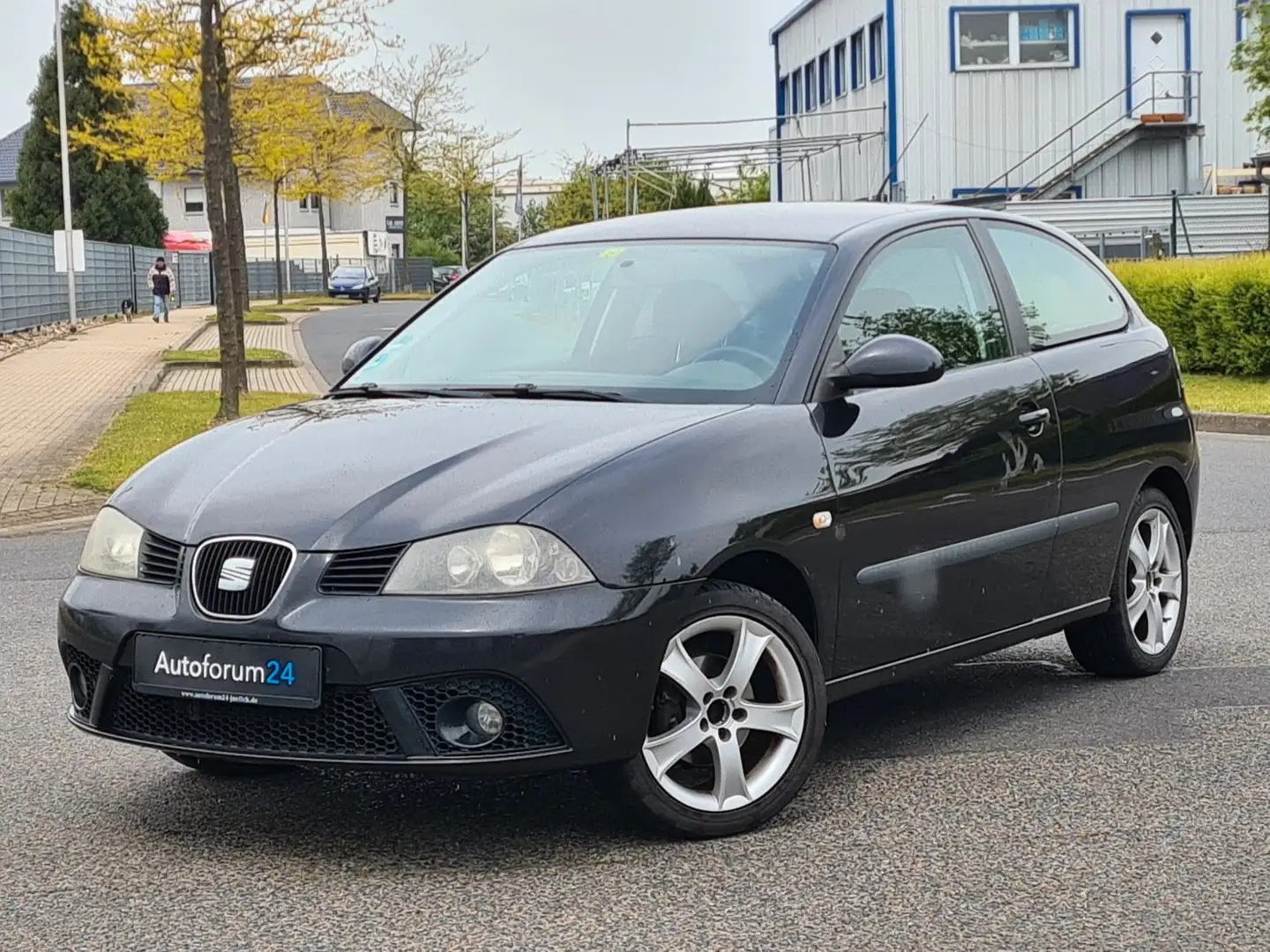 SEAT Ibiza Sport Edition*Isofix*Klima*Elektr. Fenster Schwarz - 1