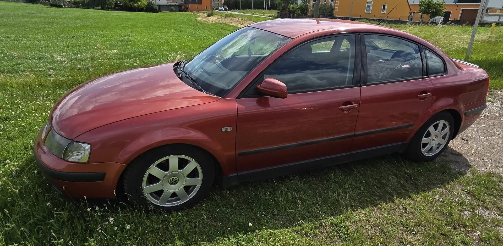 Volkswagen Passat Automatik Rojo - 1