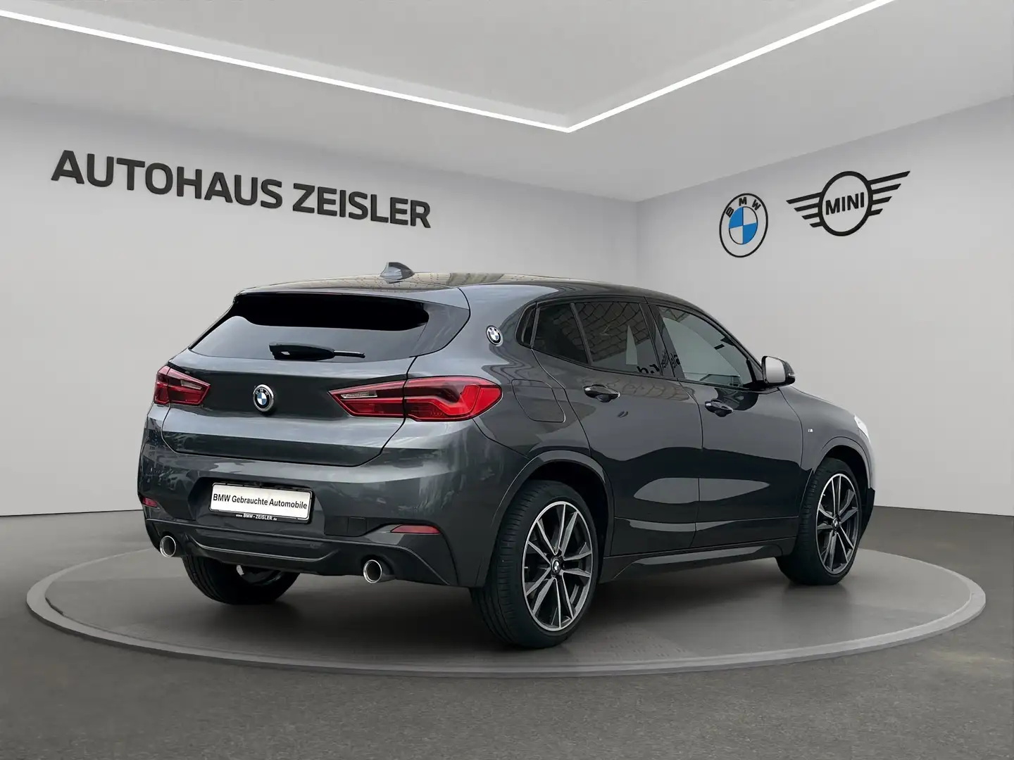 BMW X2 sDrive18d M SPORTPAKET Head-Up PanoDach Gris - 2