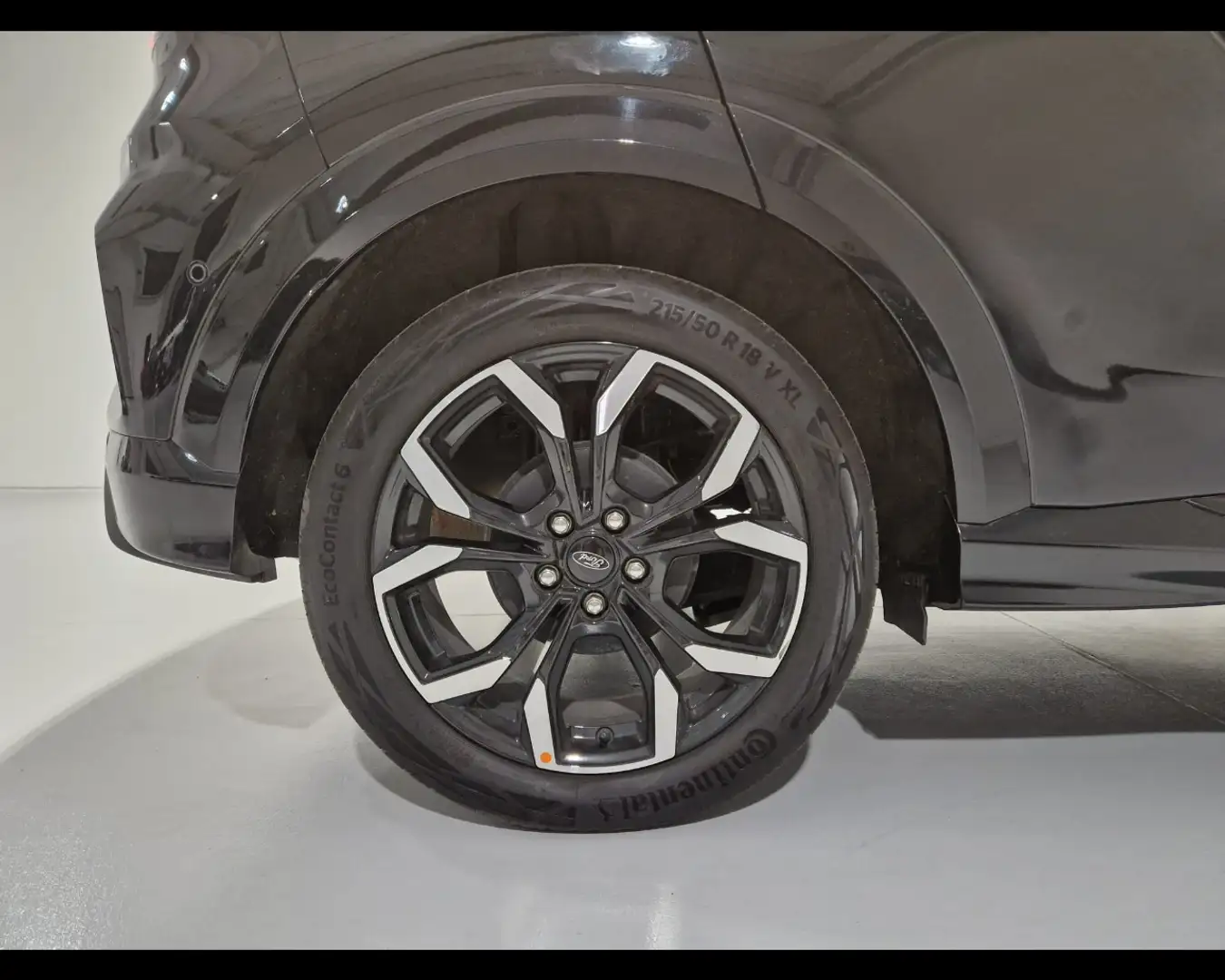 Ford Puma 1.0 EcoBoost Hybrid Titanium Schwarz - 2