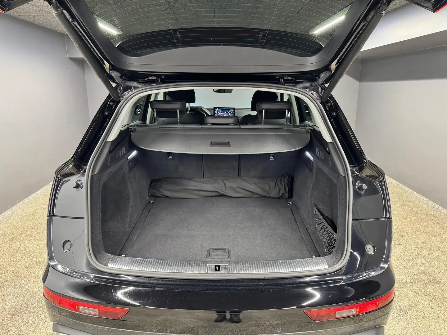 Audi Q5 40 TDI quattro advanced Schwarz - 2