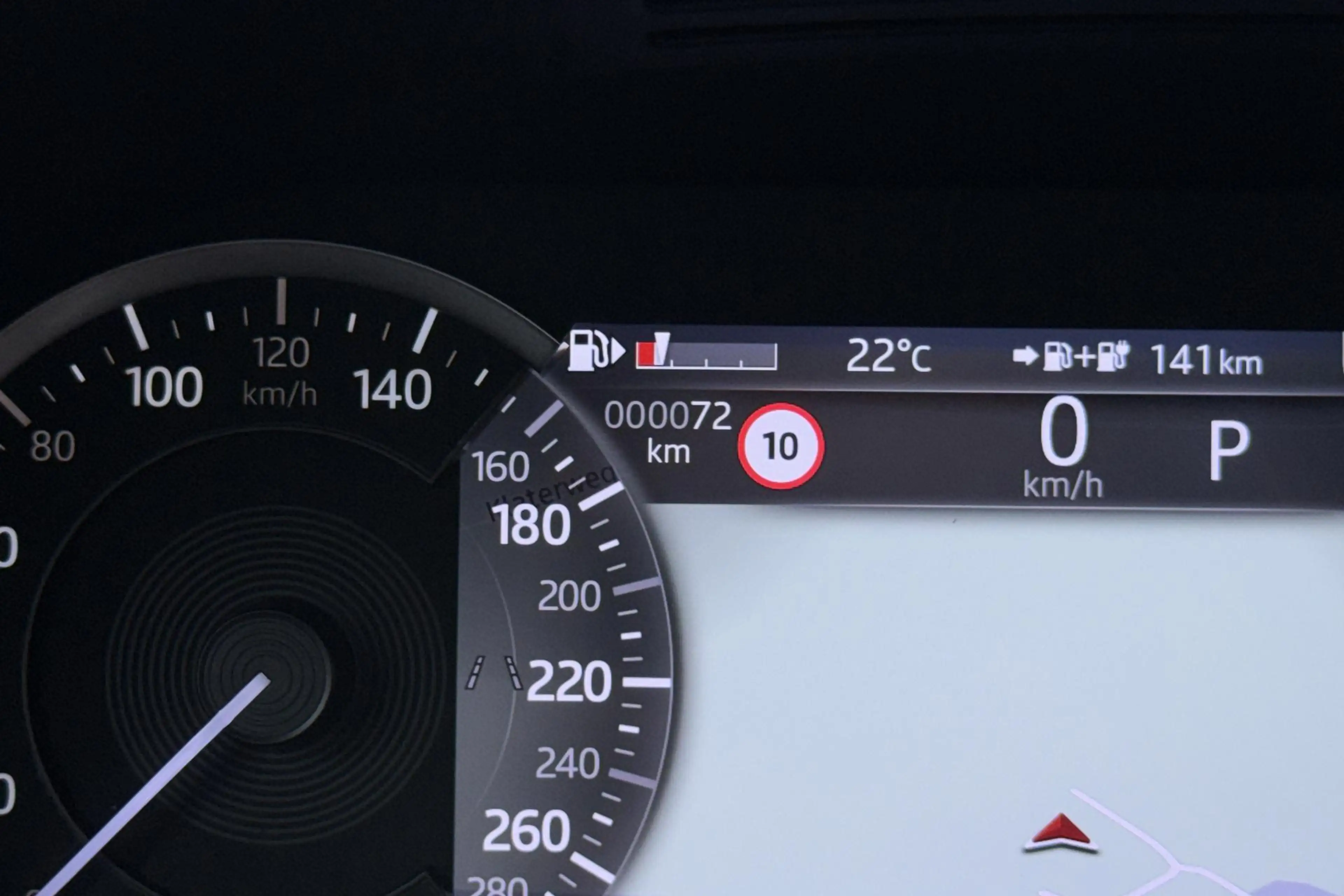 Jaguar E-Pace P300e AWD R-Dynamic S | ACC | Panoramadak | Memory — photo 20
