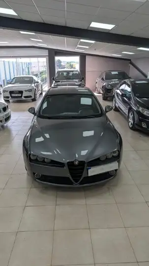 Alfa Romeo Alfa 159 1.9 JTD Distinctive 2009, foto 3
