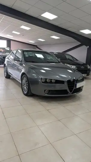 Alfa Romeo Alfa 159 1.9 JTD Distinctive 2009, foto 4