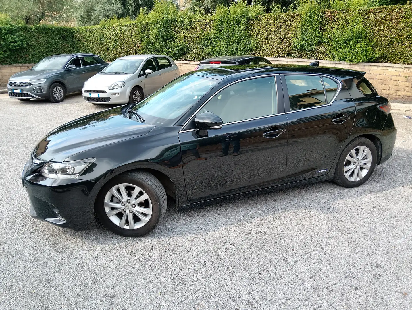 Lexus CT 200h CT 200h 1.8 hybrid Business cvt E6 Чёрный - 2