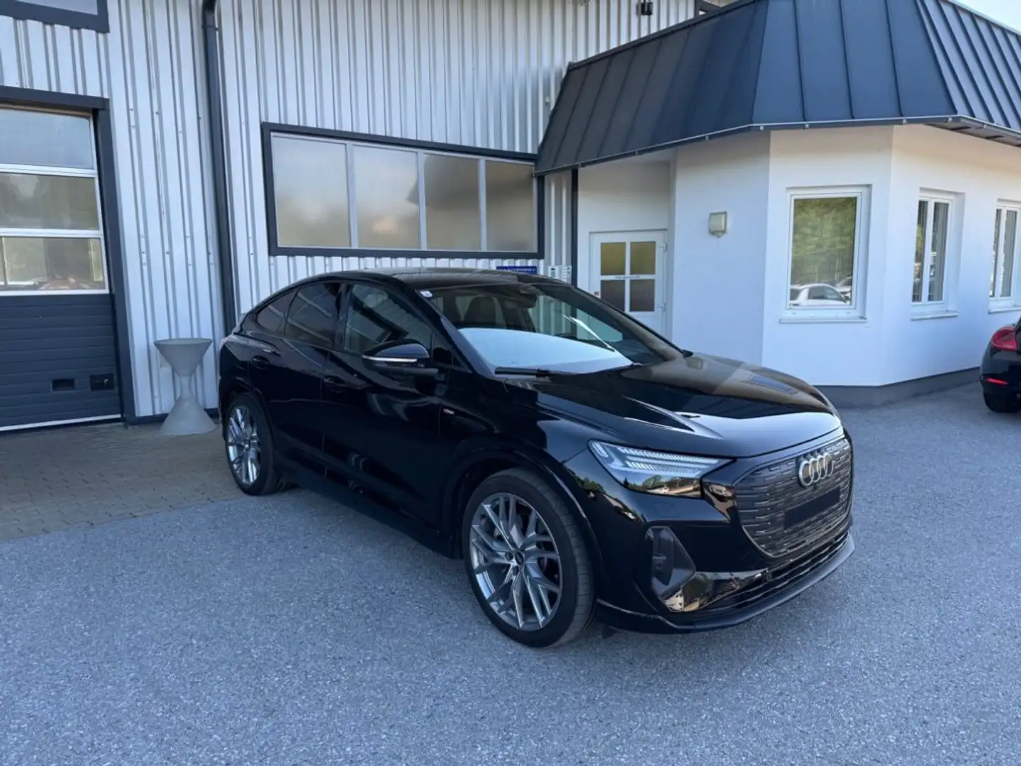 Audi Q4 e-tron Q4 Sportback 50 e-tron quattro Schwarz - 1
