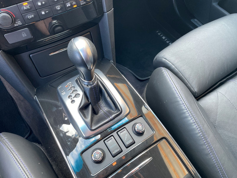 Infiniti QX70 3.7 AWD Aut. Automatik - S Premium — photo 14