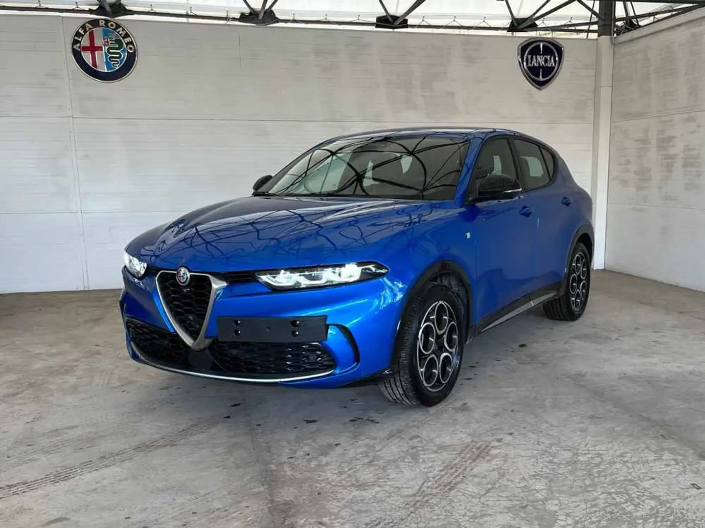 Alfa Romeo Tonale 1.5 160 CV MHEV TCT7 Ti Blu/Azzurro - 1