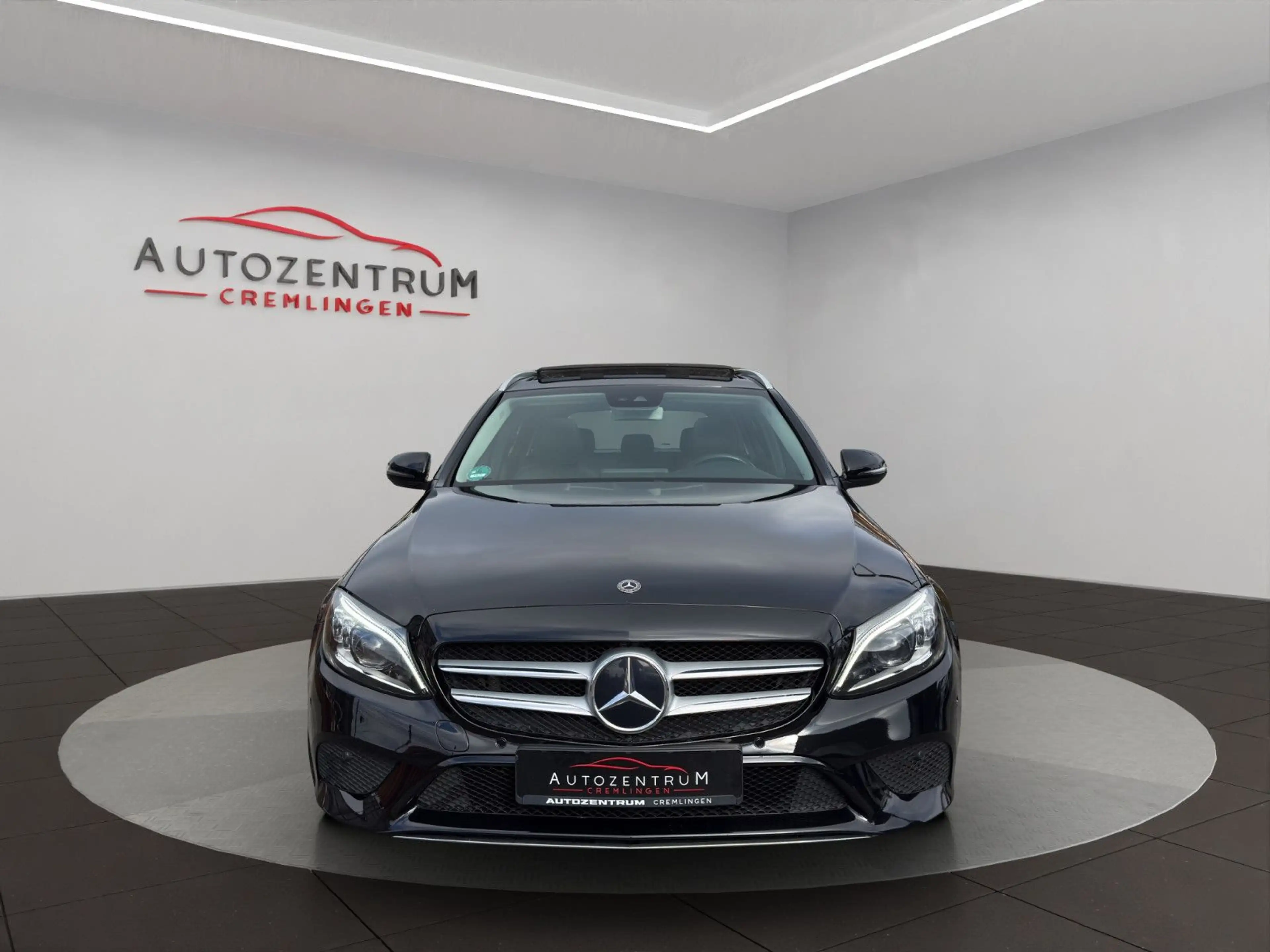 Mercedes-Benz C 220 C220d 9G T PANO LEDER MEMORY MULTIB CAM 17" — photo 2