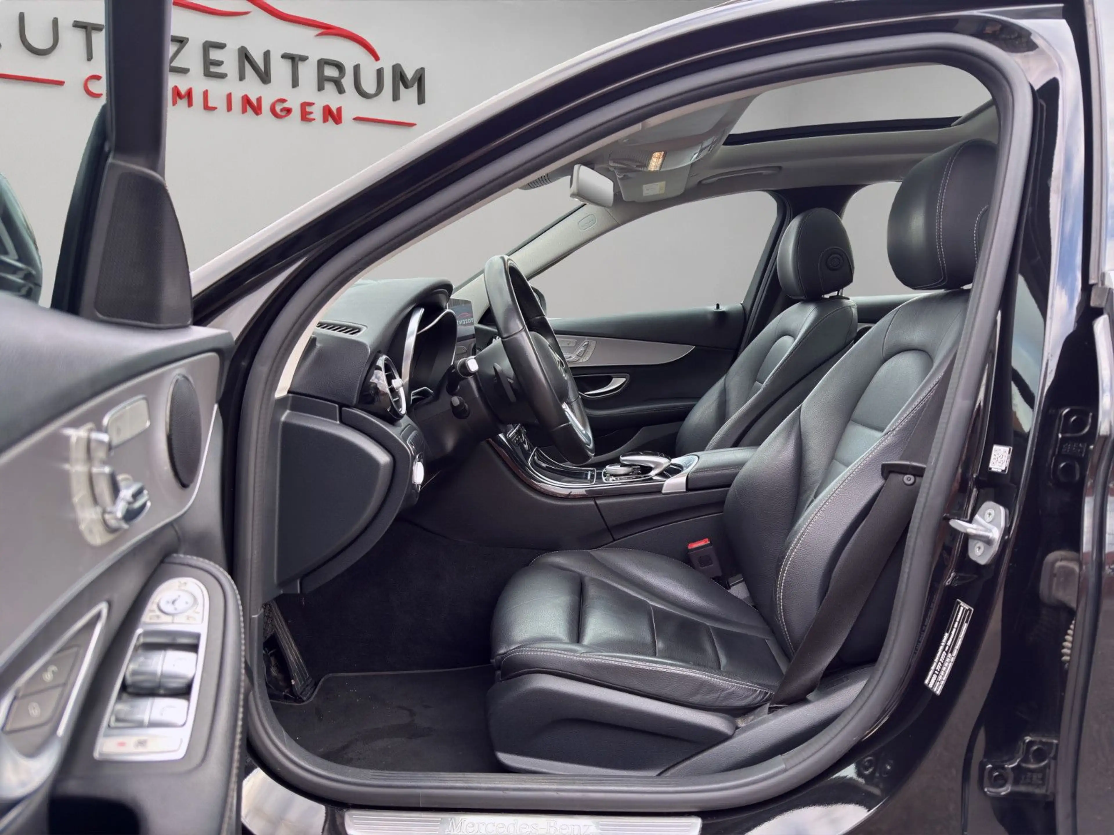 Mercedes-Benz C 220 C220d 9G T PANO LEDER MEMORY MULTIB CAM 17" — photo 10