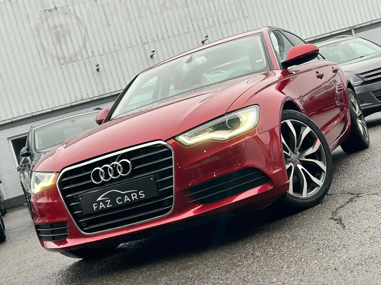Audi A6 2.0 TDi * XENON + CUIR + GPS + CAMERA + JANTES * Roşu - 1
