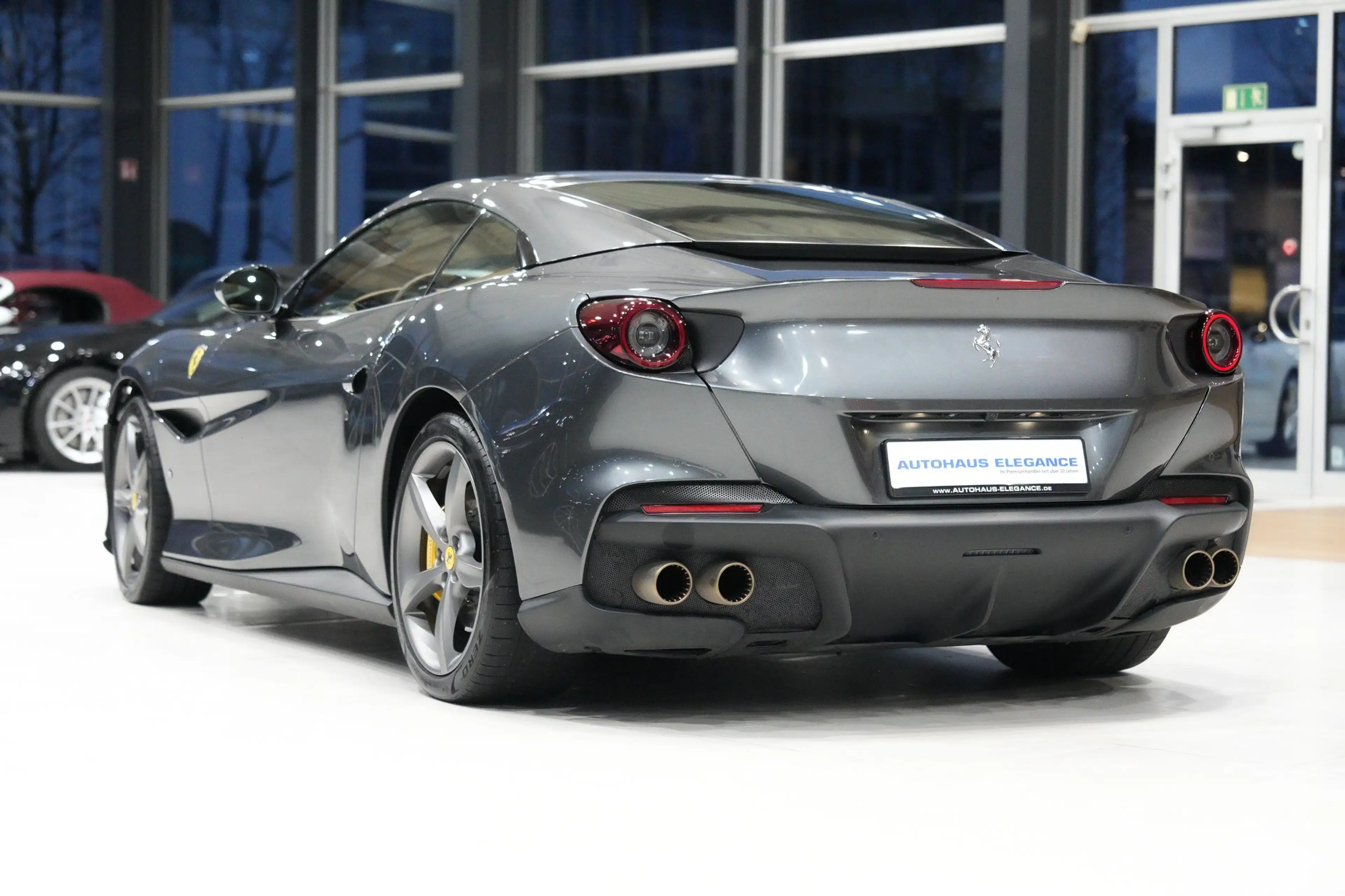 Ferrari Portofino M*CARBON*SPORT-TAILPIPES*CAMERA*JBL* — photo 11
