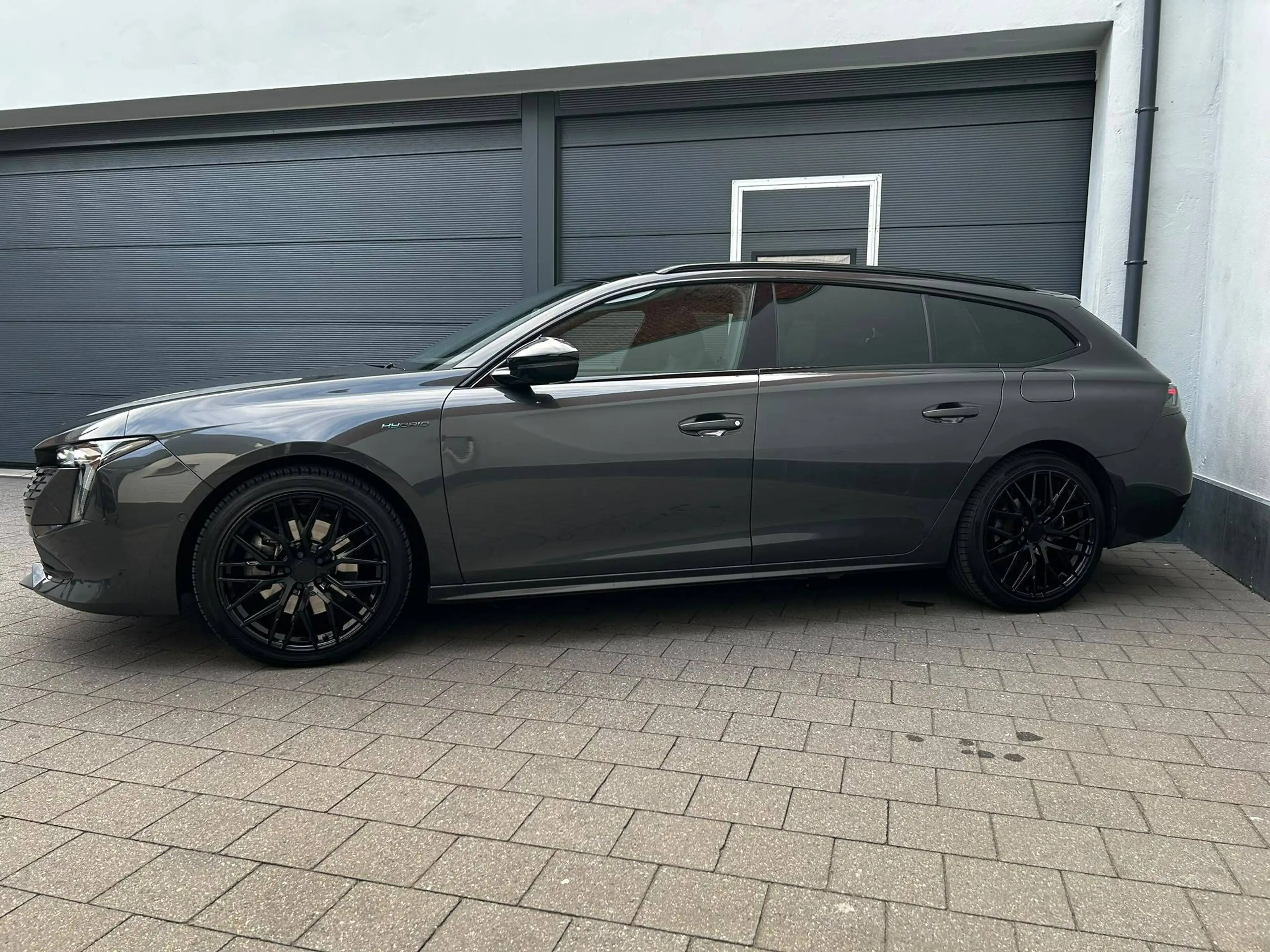 Peugeot 508 Facelift SW GT 1.6i Plug in Hybride Full 1J Garantie — photo 3