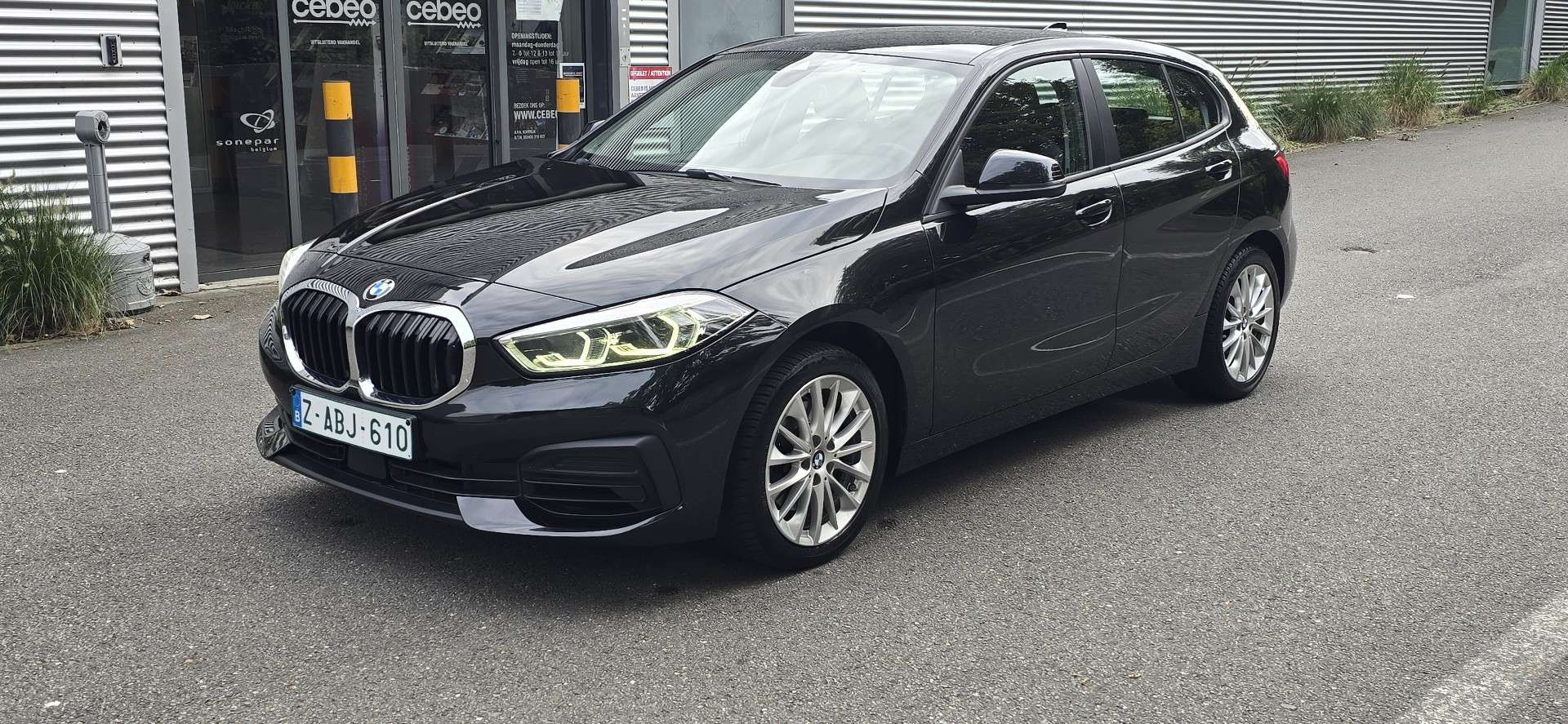 BMW 118