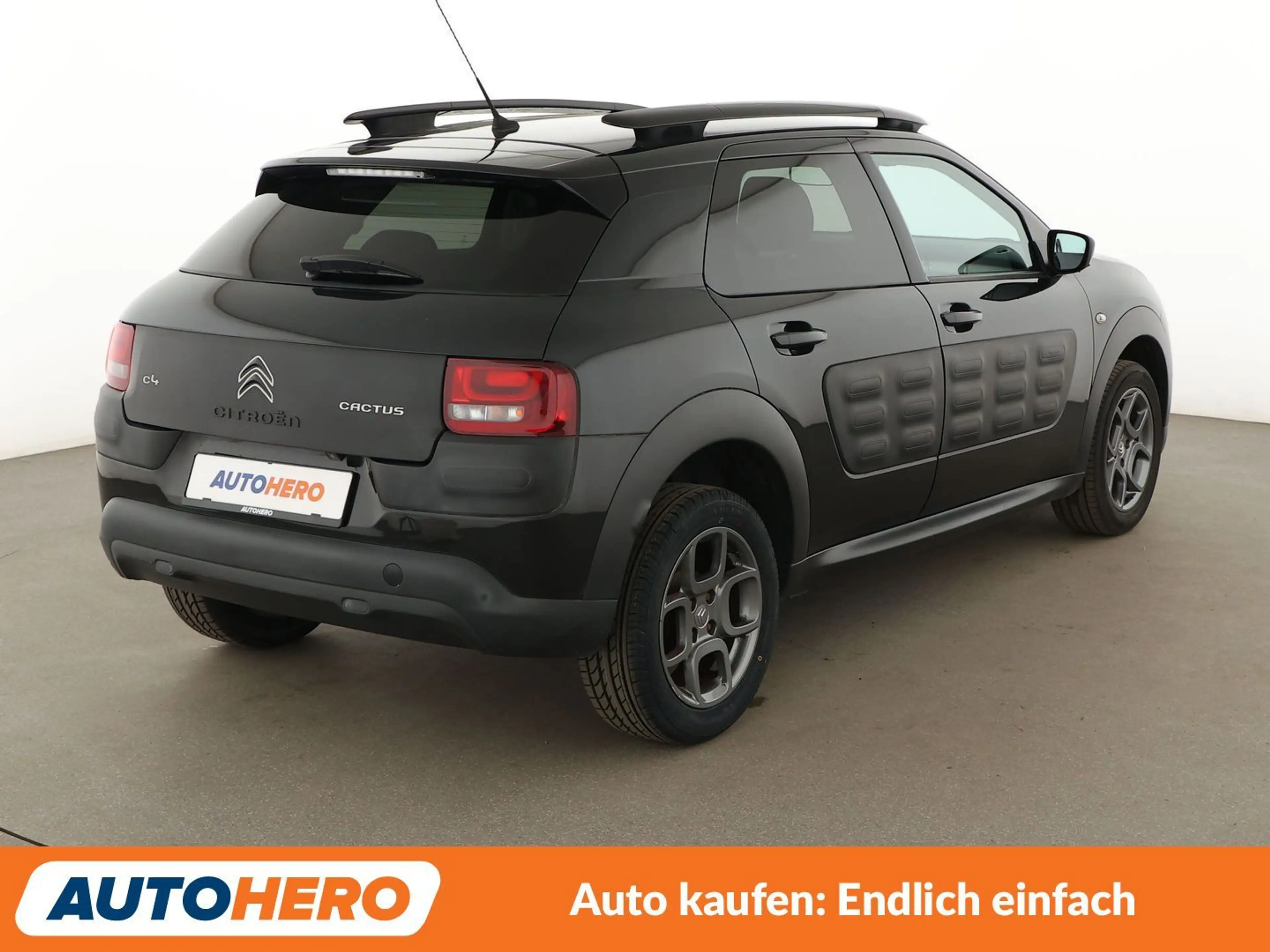 Citroen C4 Cactus 1.6 Blue-HDi Shine Aut.*NAVI*TEMPO*PDC*SHZ* — photo 6