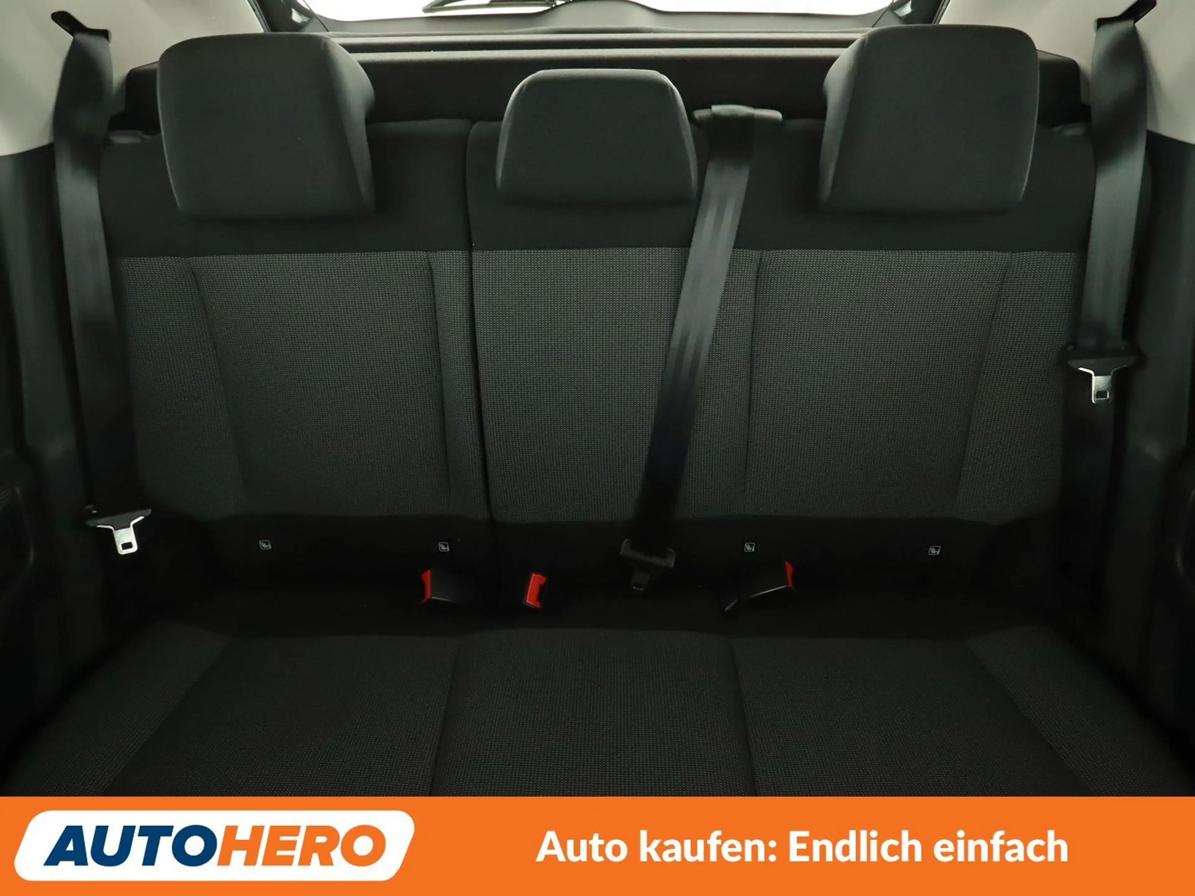 Citroen C4 Cactus 1.6 Blue-HDi Shine Aut.*NAVI*TEMPO*PDC*SHZ* — photo 15