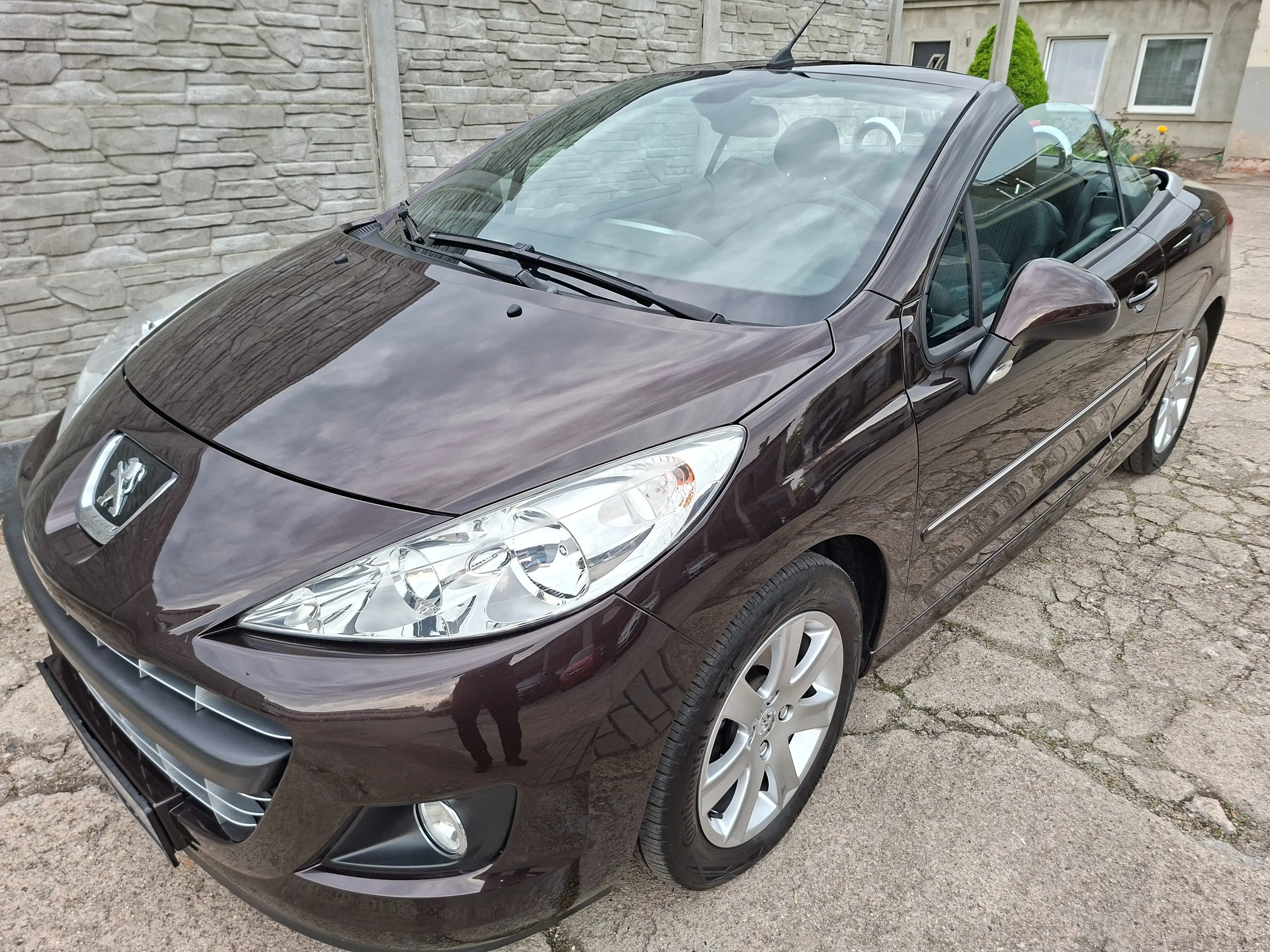 Peugeot 207 207 CC **nur 57.300km** — photo 6