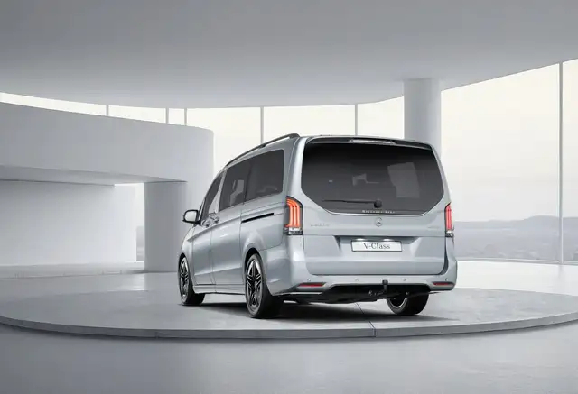 Mercedes-Benz V 300 d 4MATIC EXCLUSIVE Lang 6 Sitze AHK 2,5t Ansicht 16