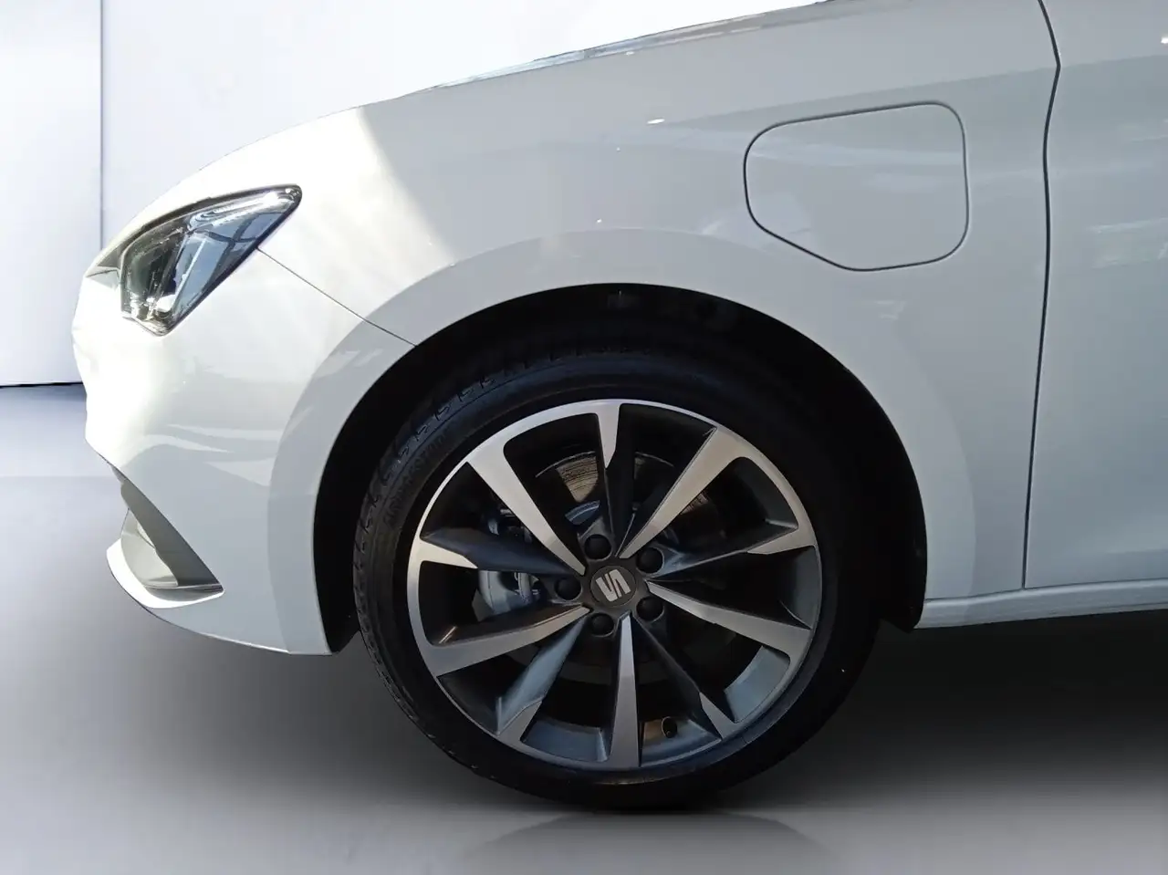 SEAT Leon LEON 1,5eHYBFR 5T FR-Line, Automatik, 204 PS 7