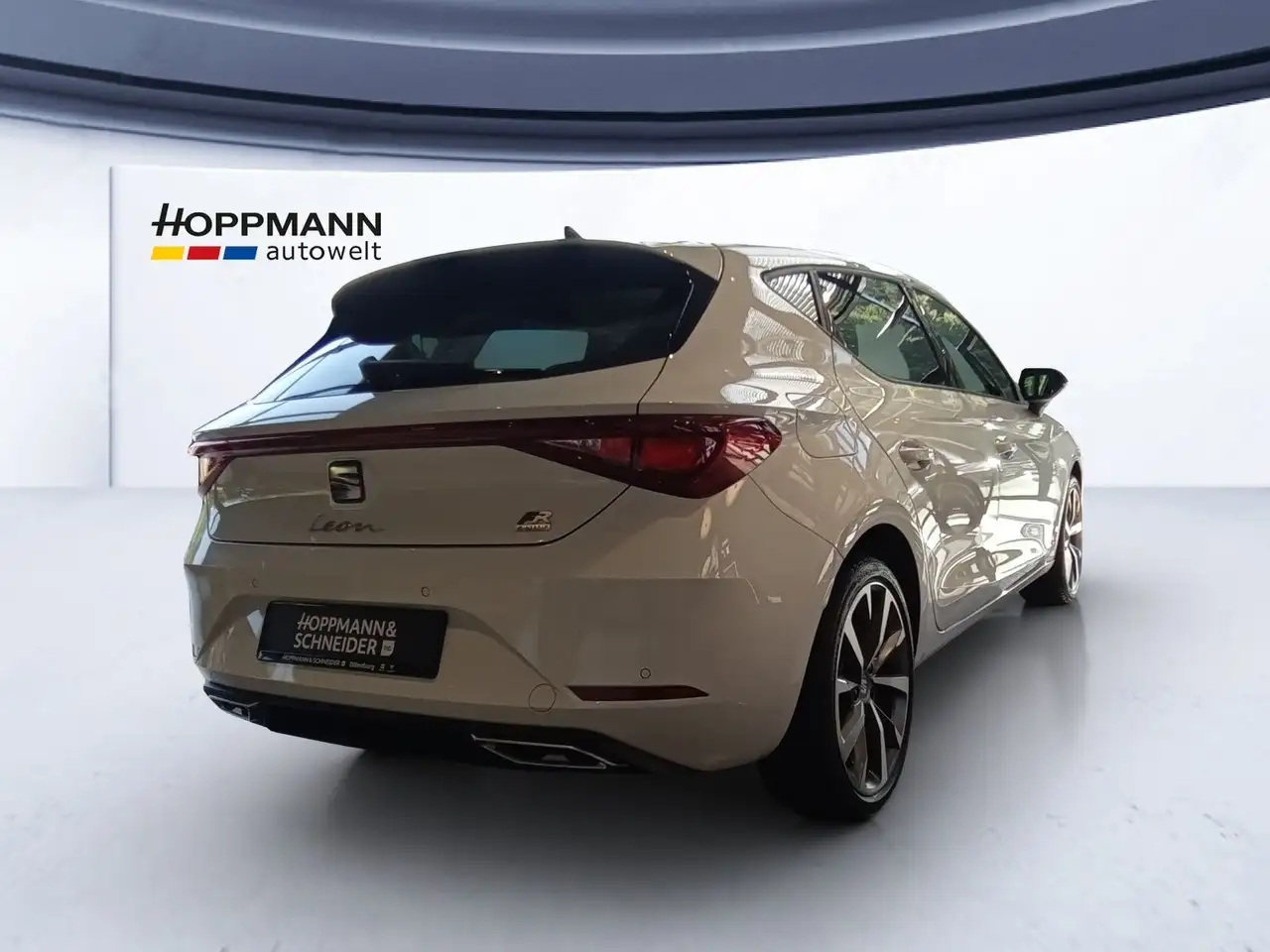 SEAT Leon LEON 1,5eHYBFR 5T FR-Line, Automatik, 204 PS 4