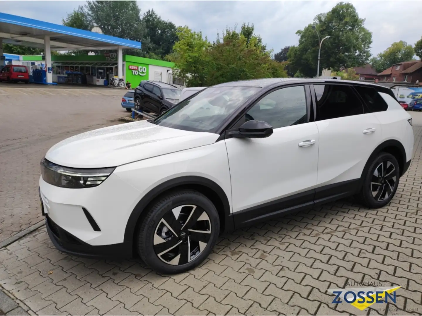 Opel Grandland 48V GS Navi LED Blendfreies Fernl. ACC Weiß - 2