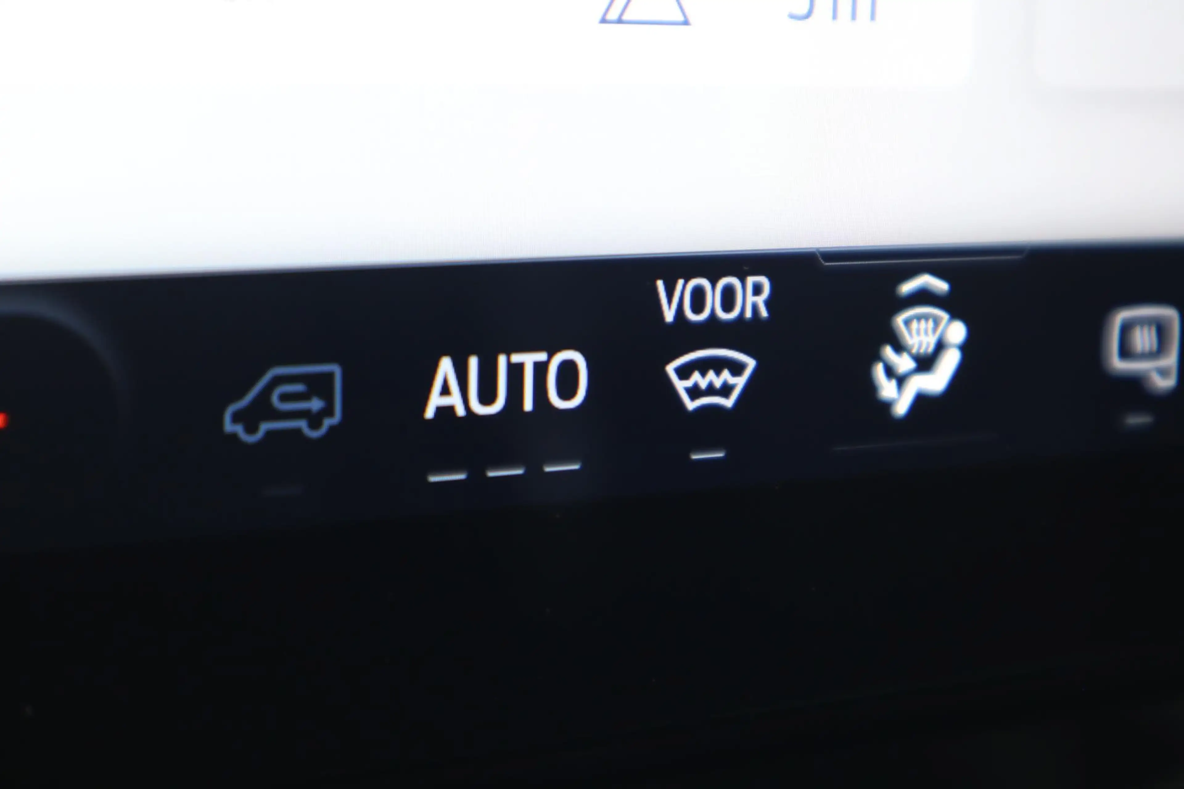 Ford E-Transit 350 L2H3 TREND 68KWH 2025! ALL-SEASON 4-JAAR/100.0 — photo 29