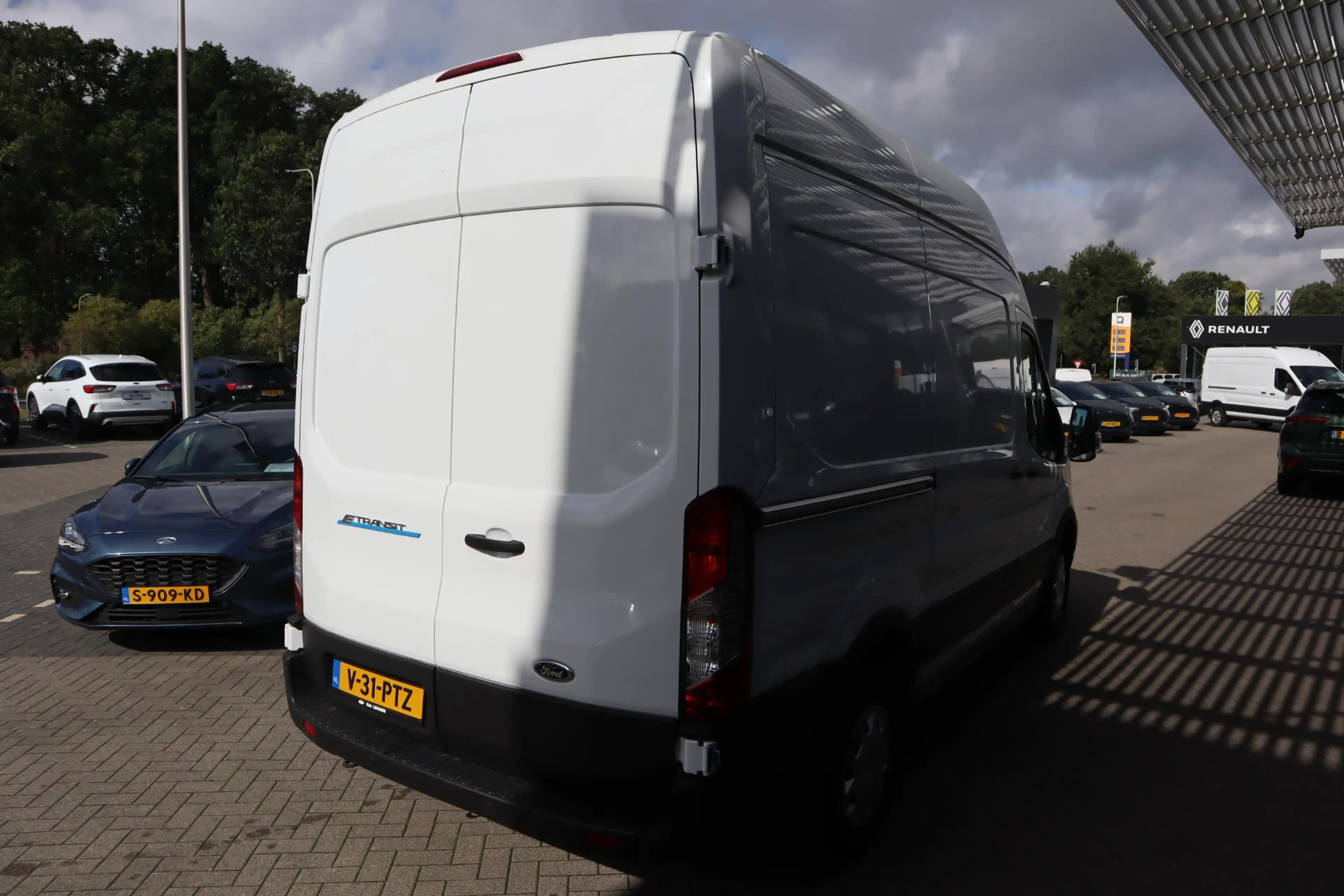 Ford E-Transit 350 L2H3 TREND 68KWH 2025! ALL-SEASON 4-JAAR/100.0 — photo 7