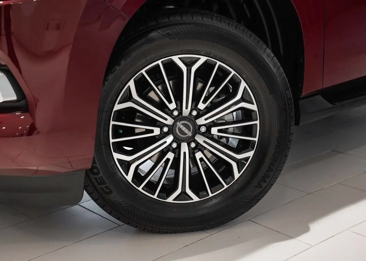 Nissan Armada снимка Nissan Armada