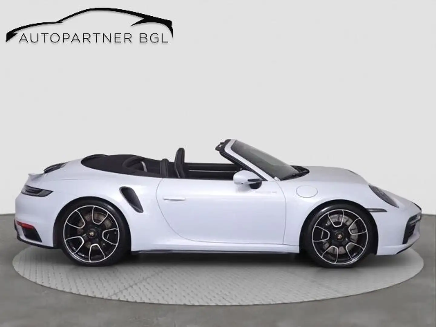 Porsche 911 Turbo Cabriolet Lift Matrix 360° Grau - 2
