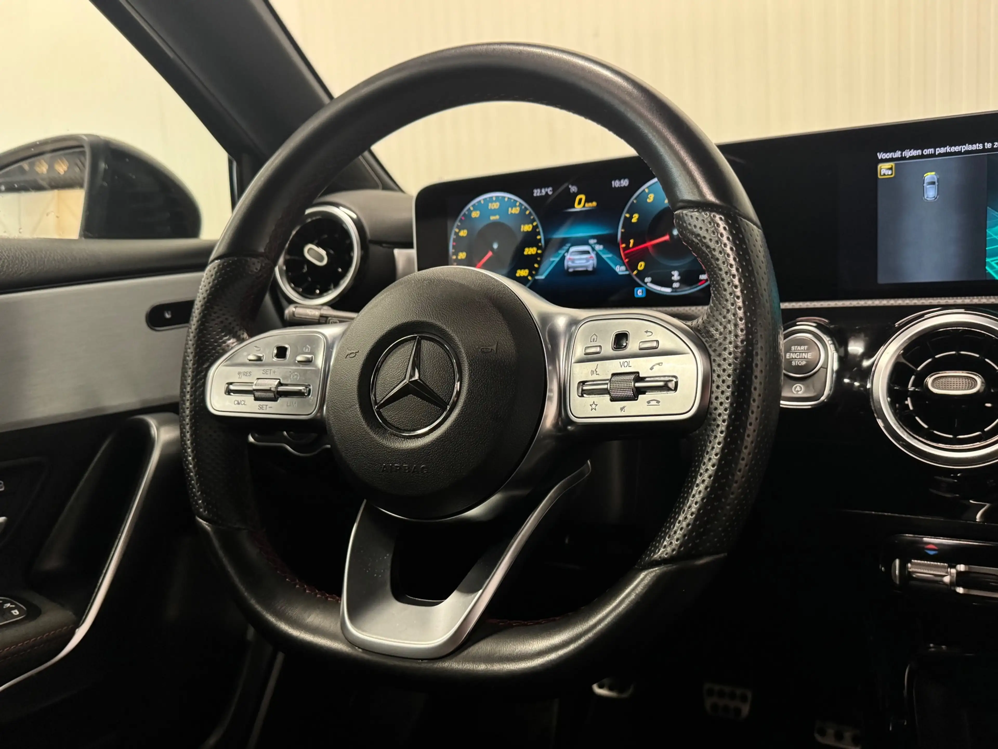 Mercedes-Benz A 200 Business Solution AMG | PANO | NIGHT | LED | CRUIS — photo 10