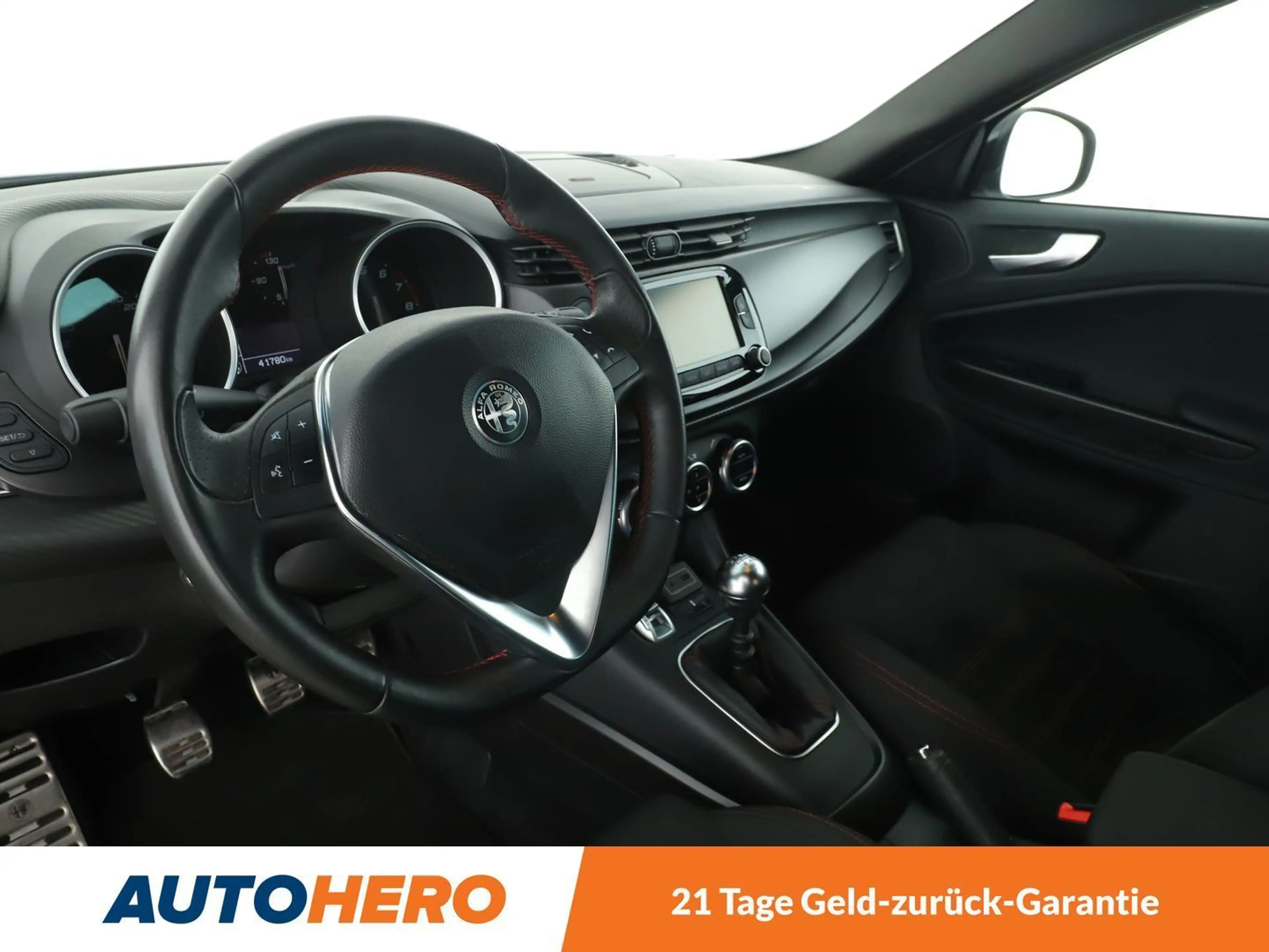 Alfa Romeo Giulietta 1.4 Turbo Sprint *NAVI*TEMPO*PDC*SHZ*ALU* — photo 11