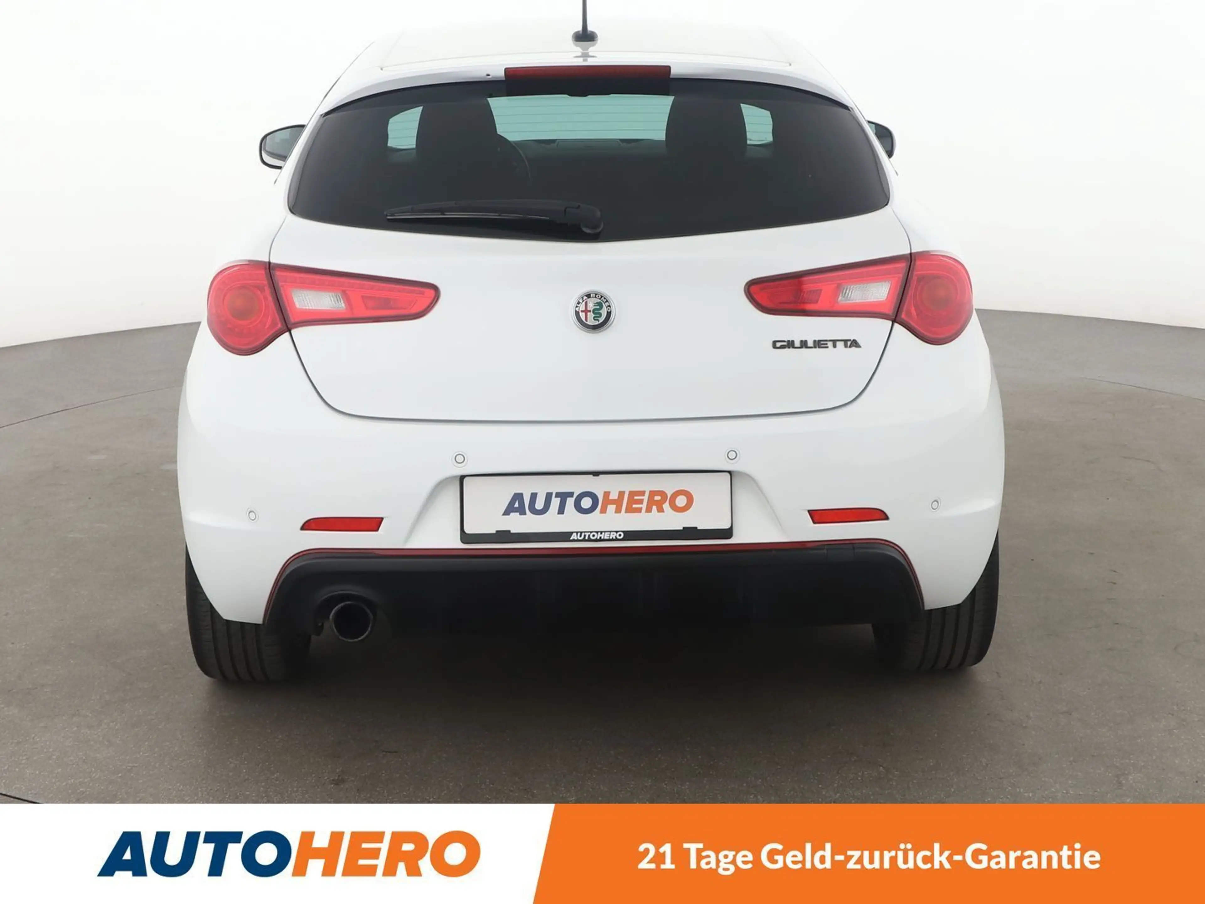 Alfa Romeo Giulietta 1.4 Turbo Sprint *NAVI*TEMPO*PDC*SHZ*ALU* — photo 5