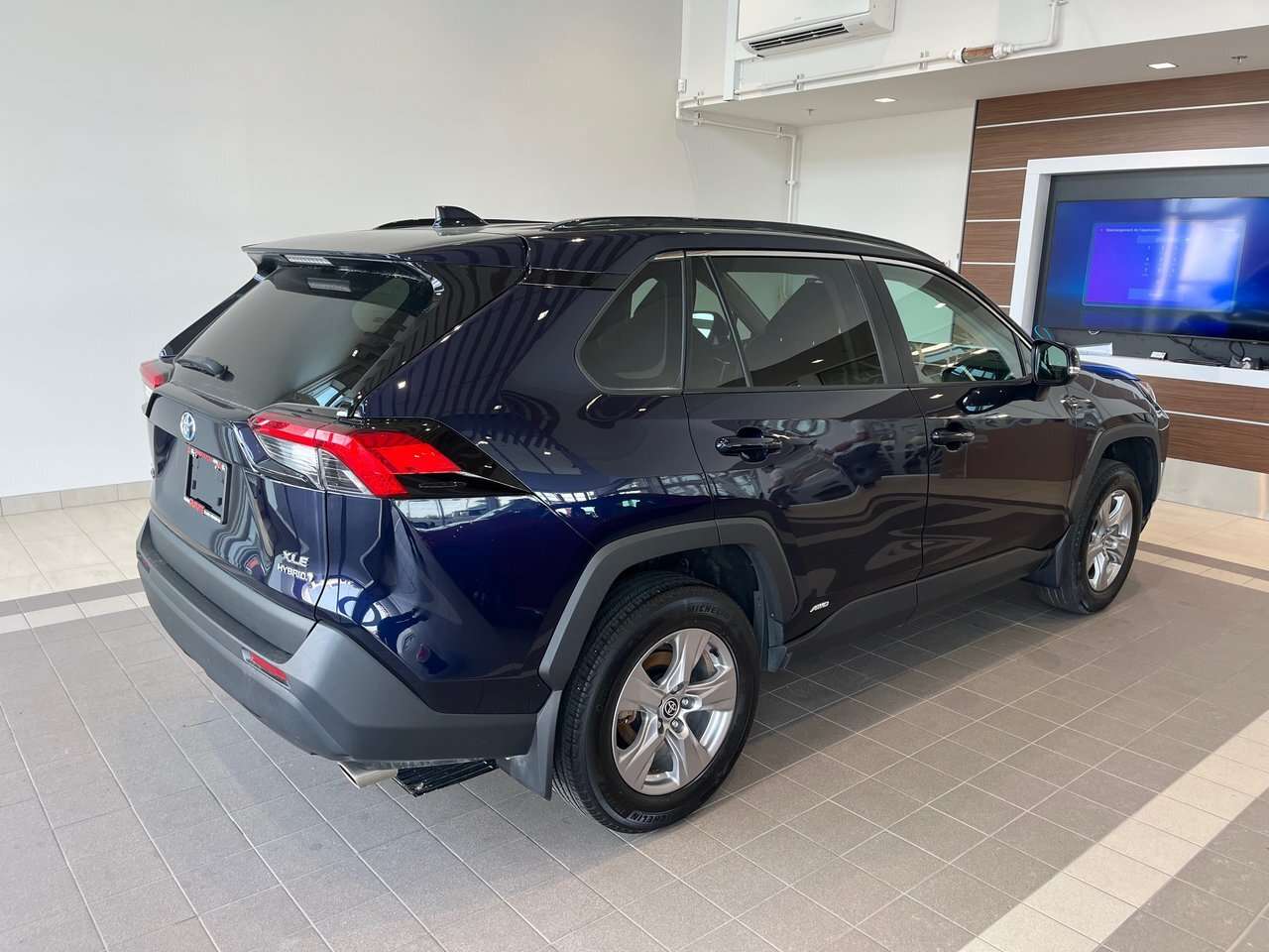 2023 Toyota RAV4 Hybrid XLE ECONOMIQUE — снимка 1