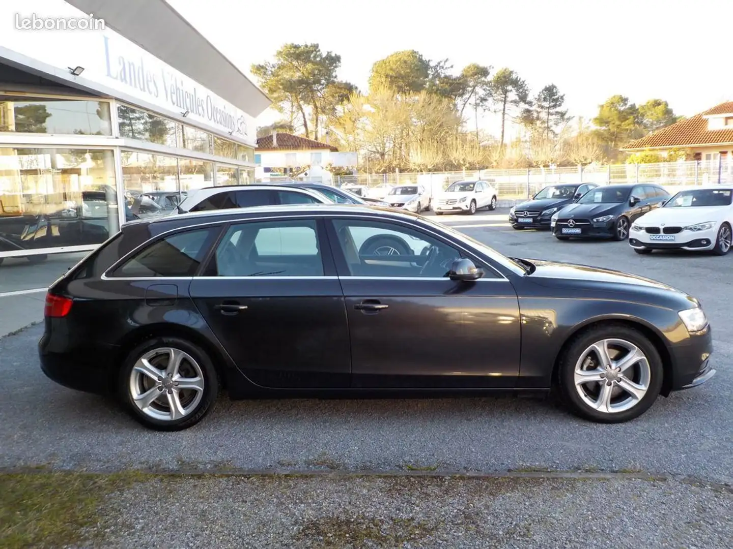 Audi A4 IV (Phase2) AVANT 2.0 TDI 143 BUSINESS LINE MULTIT - 2