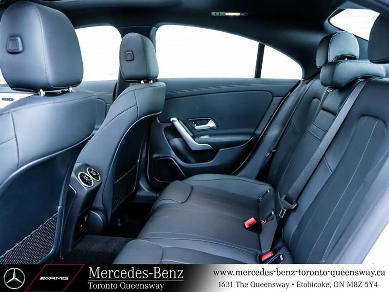 Mercedes-Benz CLA снимка Mercedes-Benz CLA