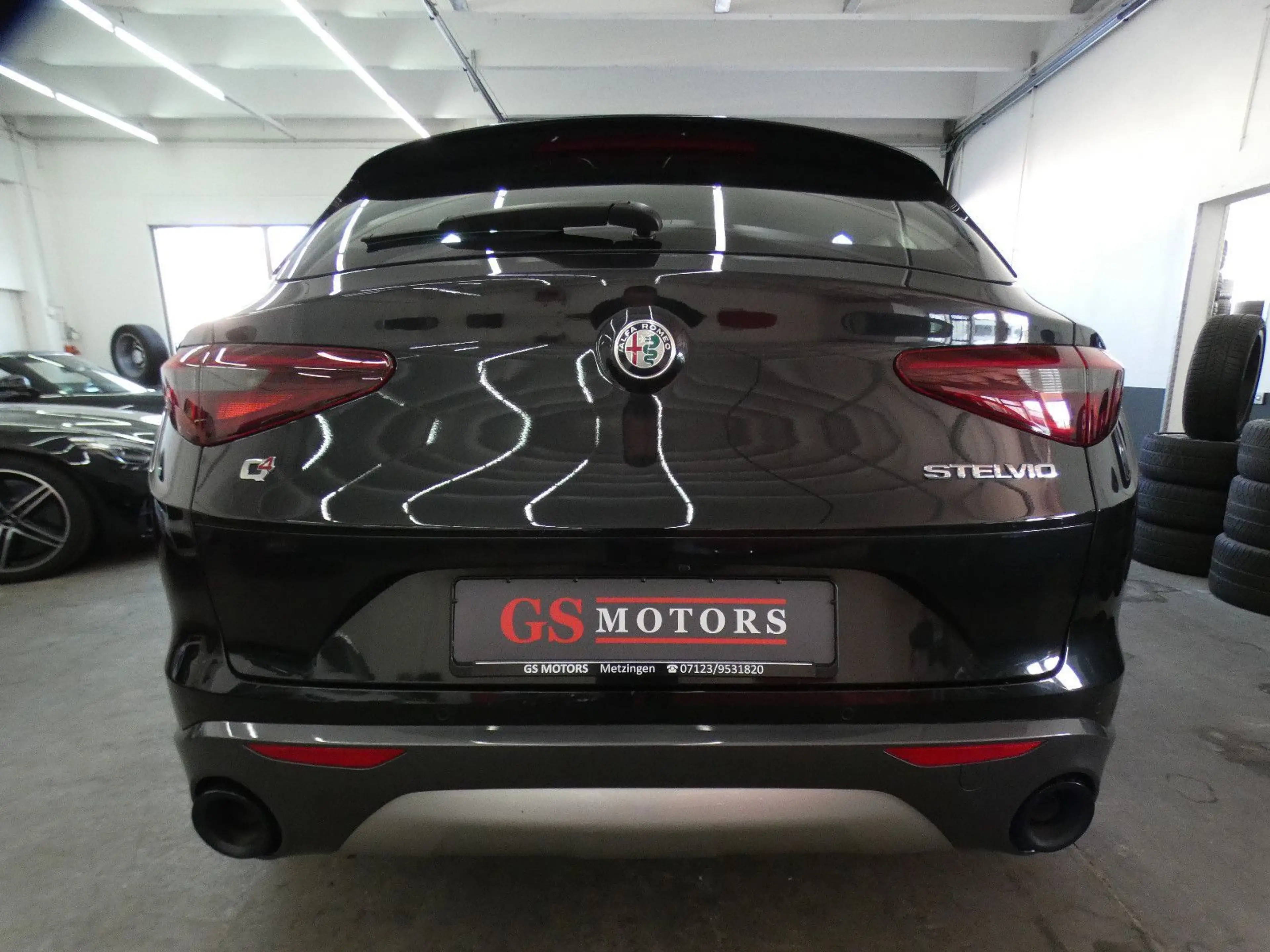 Alfa Romeo Stelvio Ti Q4 2.2 JTDM*NAVI*BI-XENON*ACC*HAGEL — photo 4