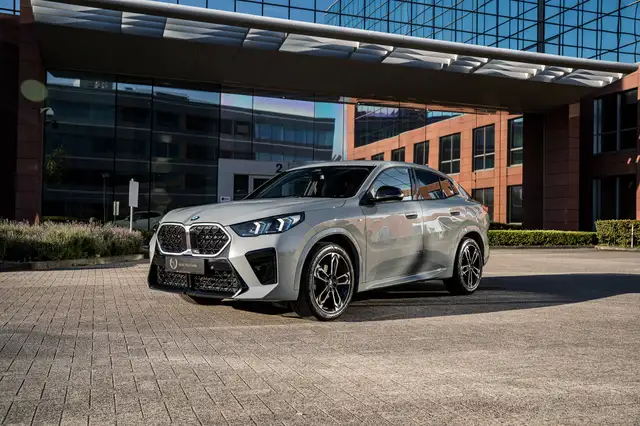 BMW X2