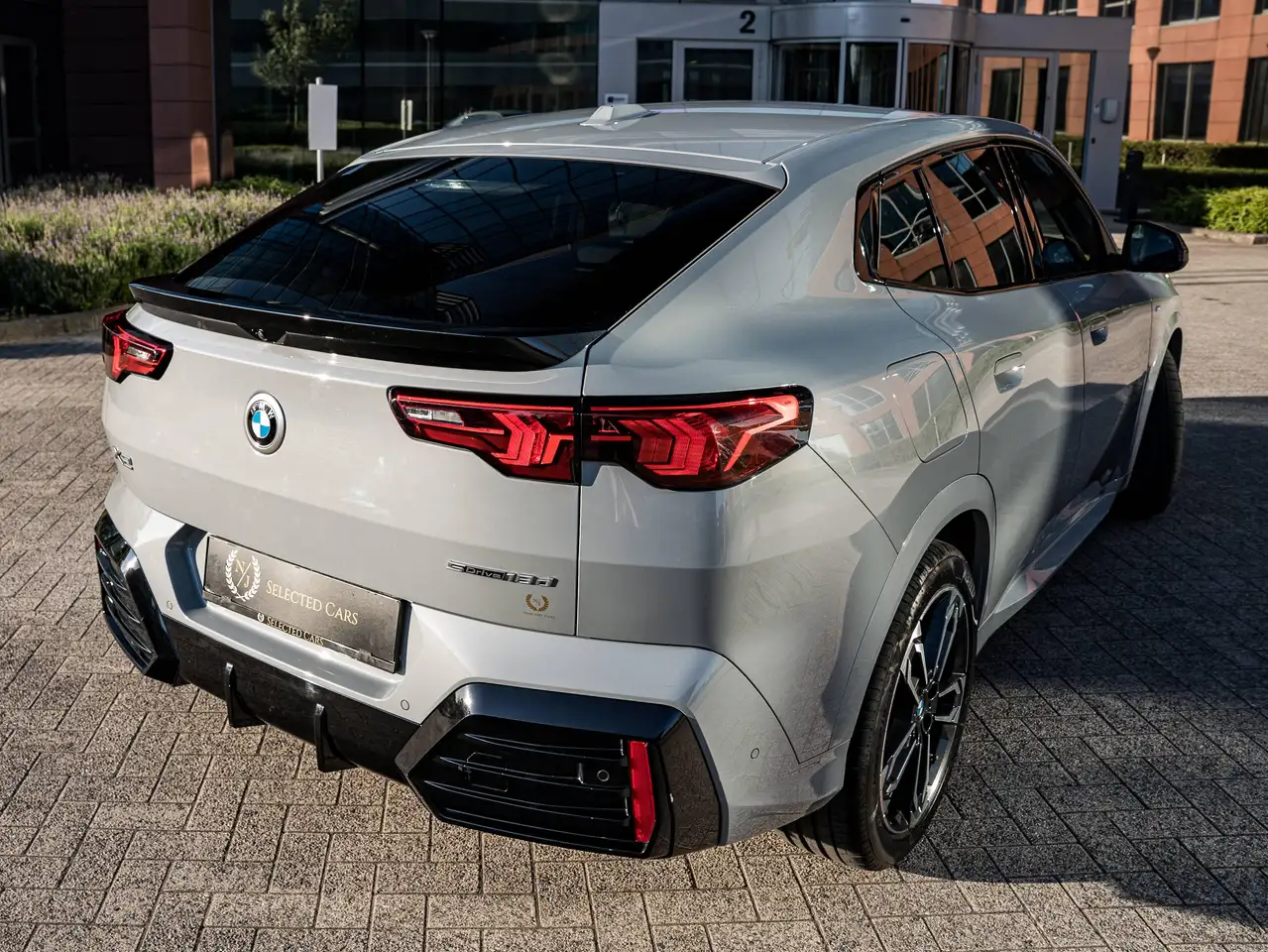 BMW X2 PACK M *LED*ALCANTARA/CUIR*BROOKLYN GRAU*SHADOW LINE, миниатюра 10