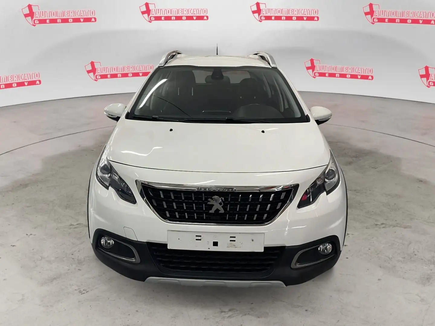 Peugeot 2008 PureTech Turbo 110 S&S Allure Bianco - 2