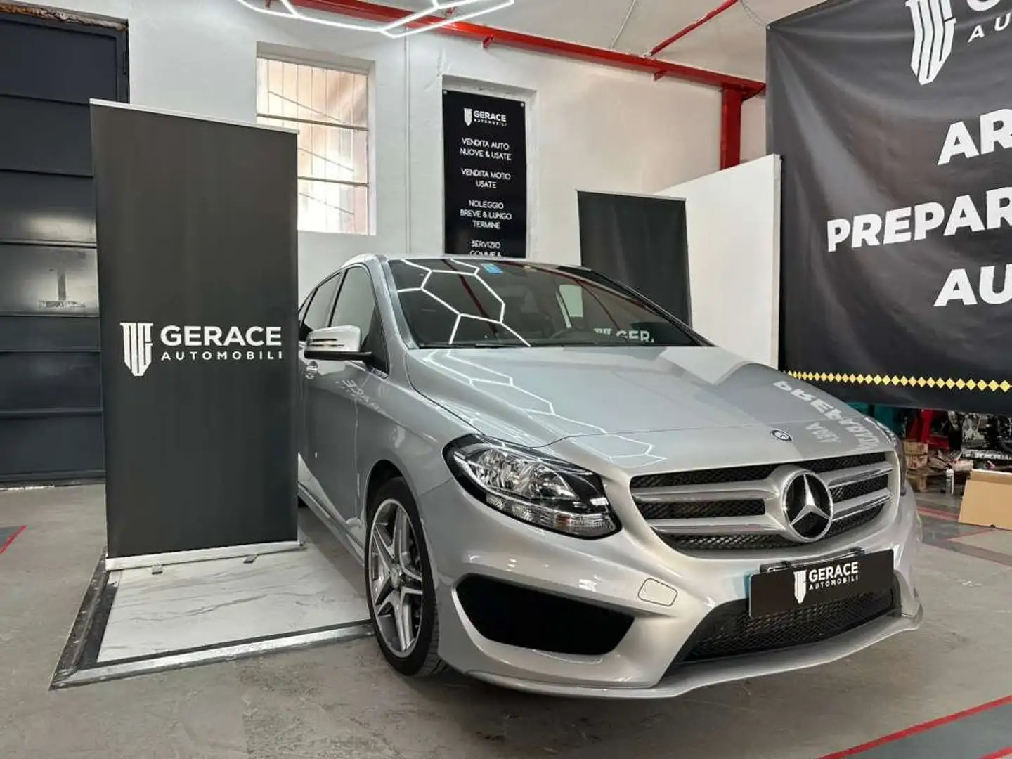 Mercedes-Benz B 200 Classe B - T246 d (cdi) Premium Plateado - 2