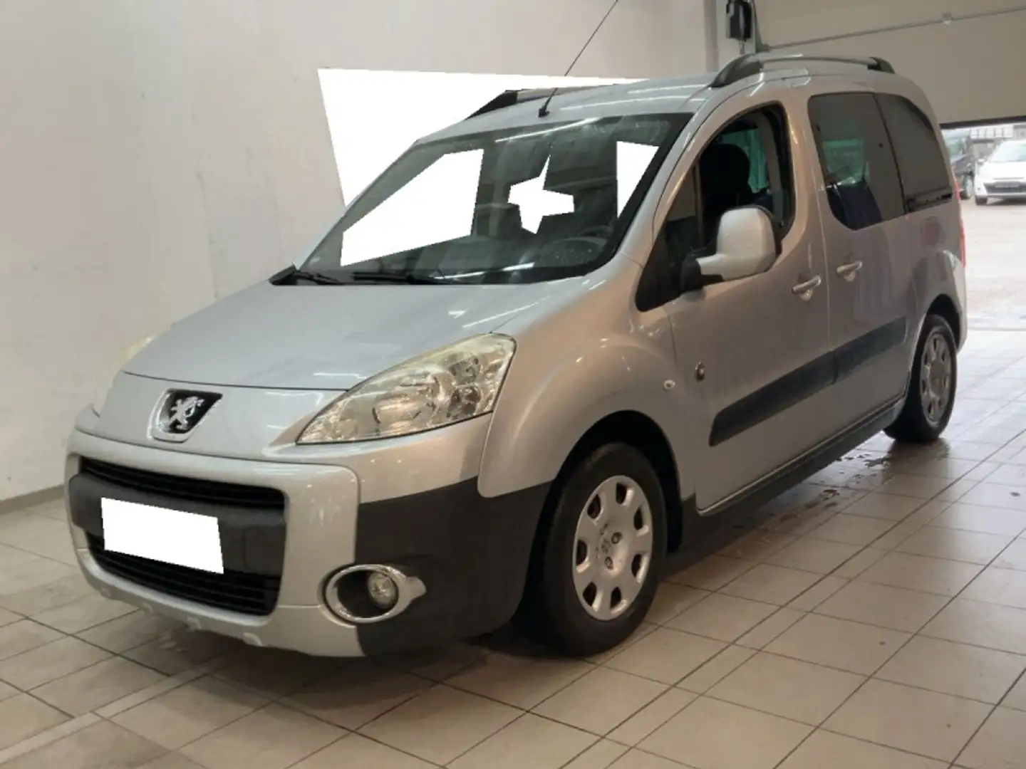Peugeot Partner 1.6 HDI110 FAP OUTDOOR Gris - 1