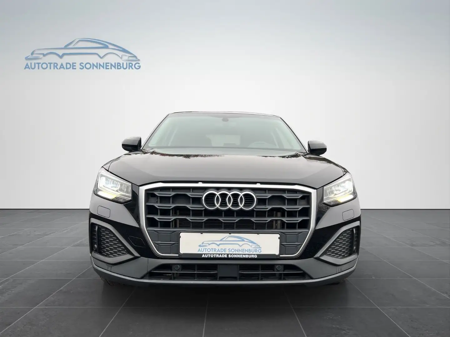 Audi Q2 35 TFSI/AUT./ACC/KAMERA/S.TRONIC Schwarz - 2