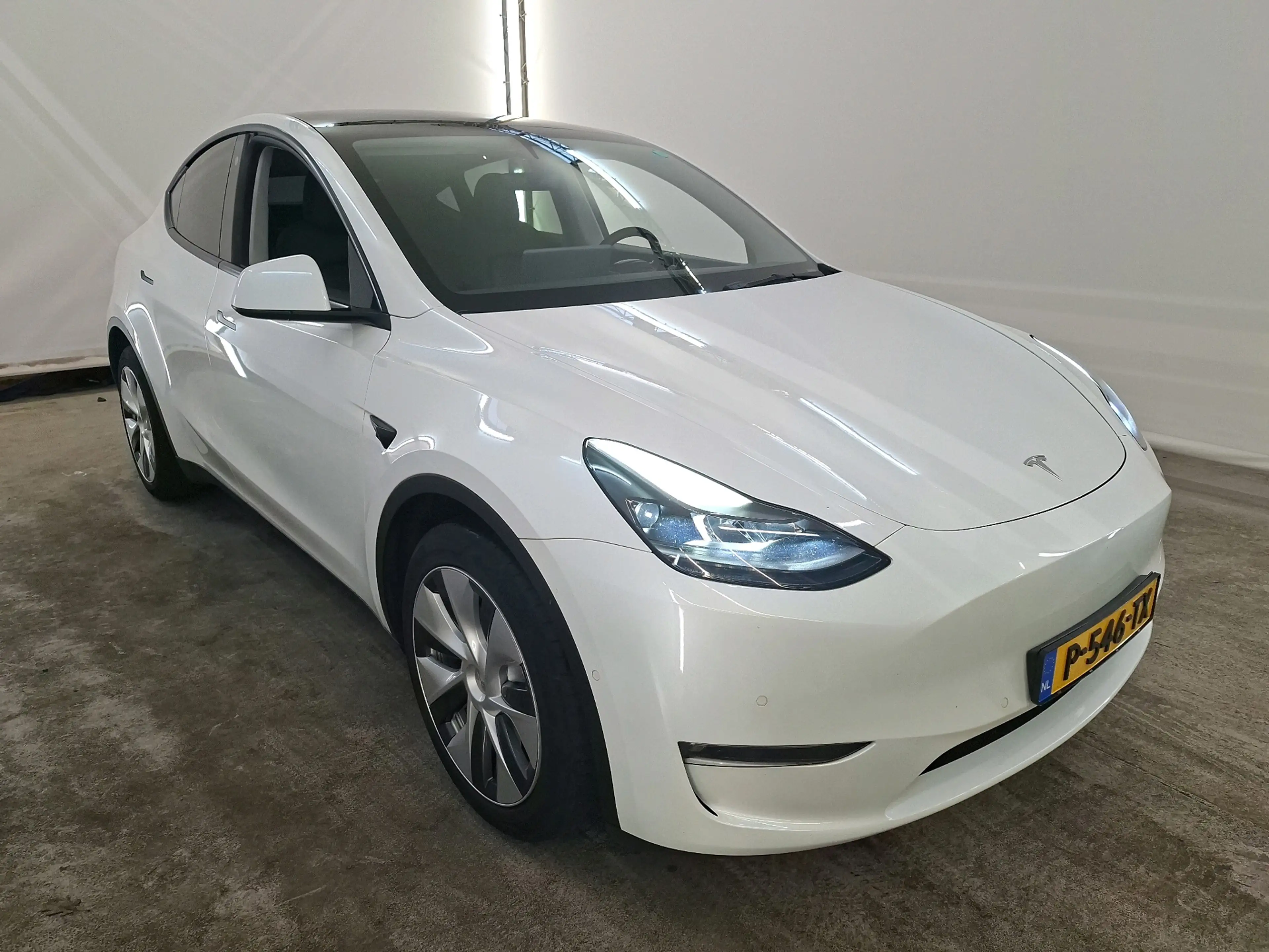 Tesla Model Y 75 kWh 351pk Long Range AWD | SOH 90% | Incl. 24 M — photo 4
