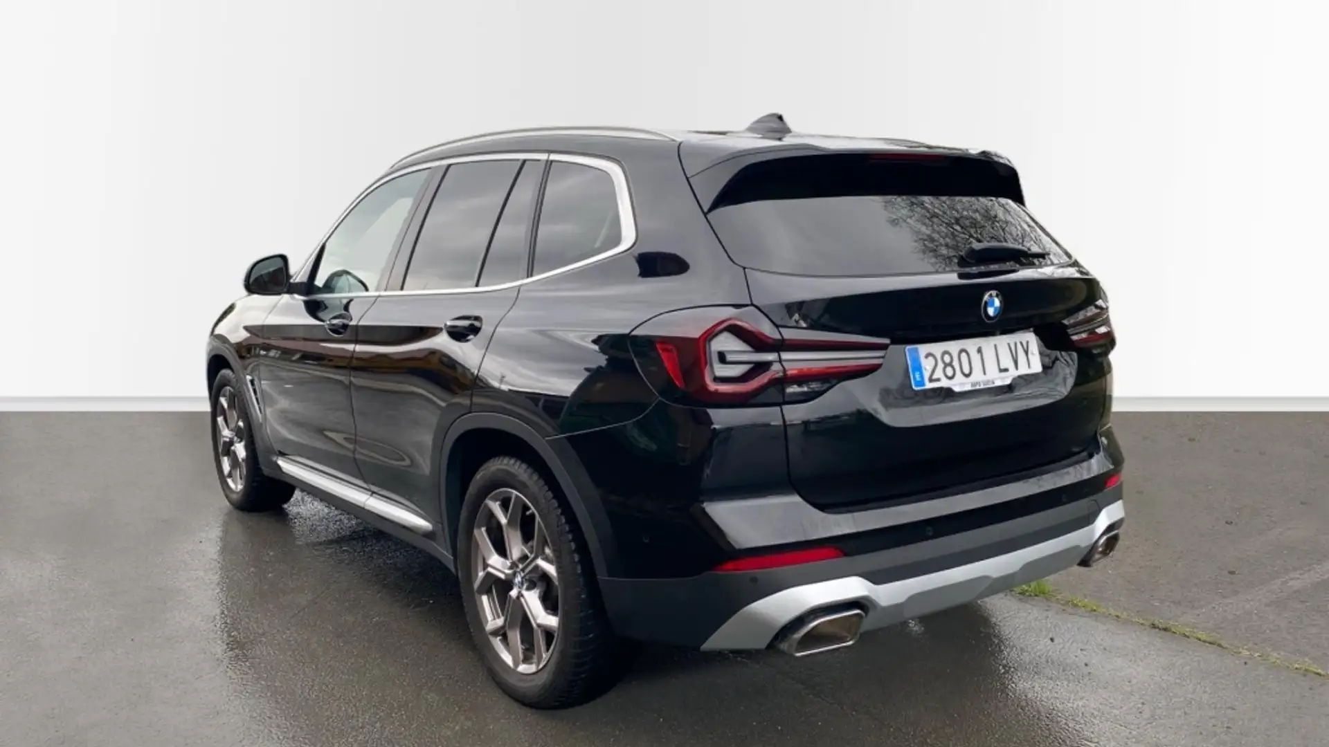 BMW X3 xDrive 20dA xLine Grau - 2