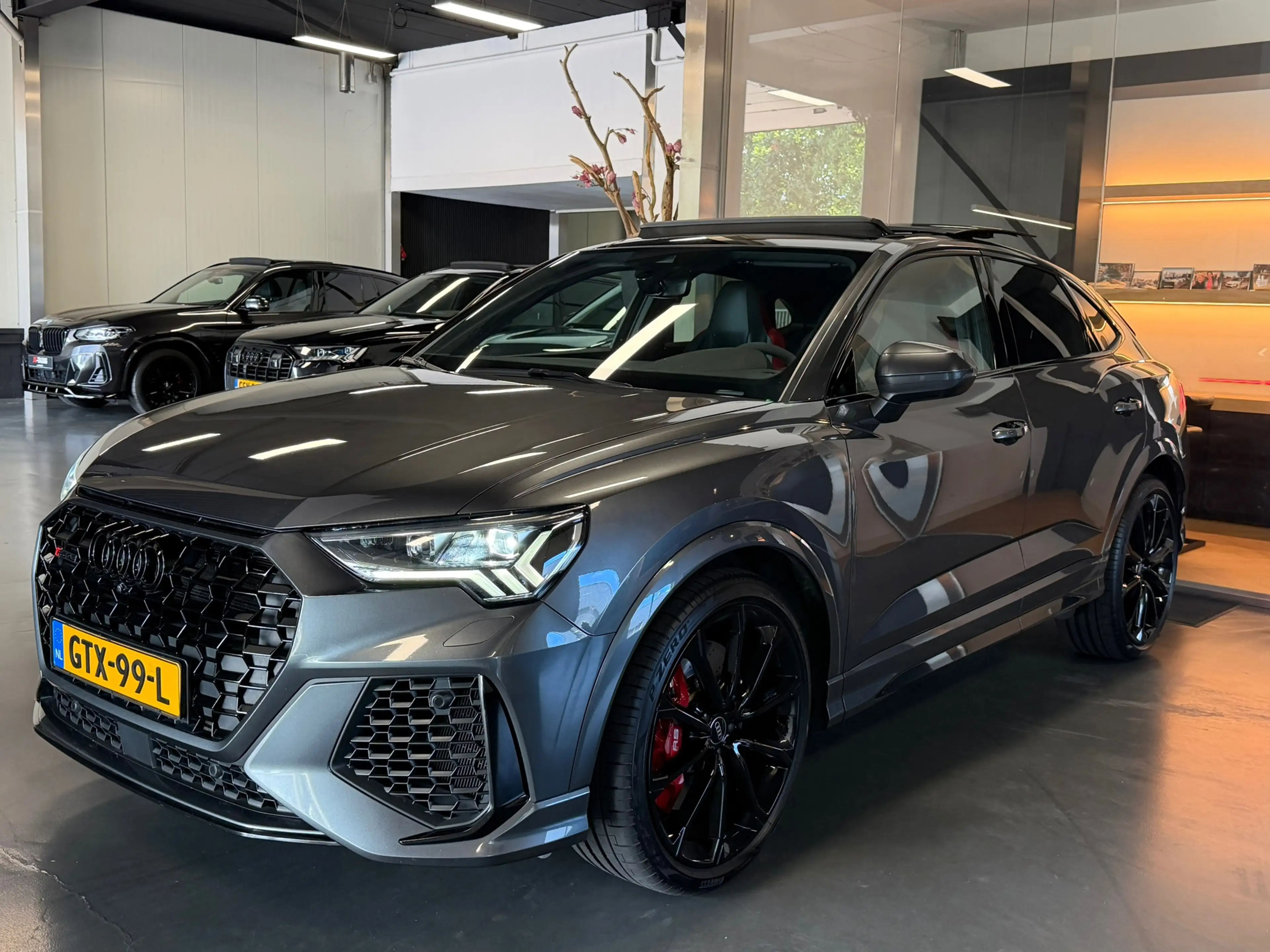 Audi RS Q3 Sportback TFSI RSQ3 Pano RS-seats 360Cam. VOL Memo — photo 10