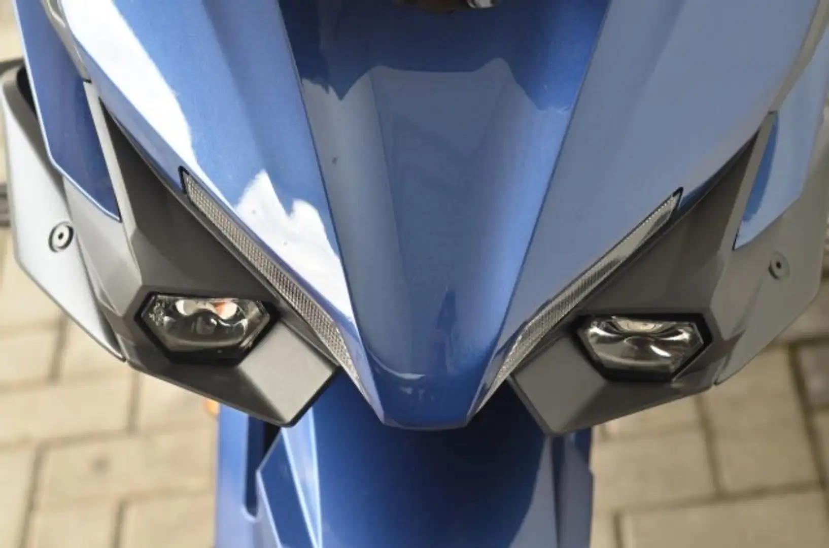 Suzuki GSX S 1000GT - 2