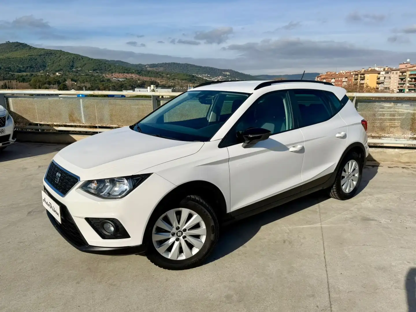 SEAT Arona 1.0 TSI Ecomotive S&S Style 95 Blanco - 2